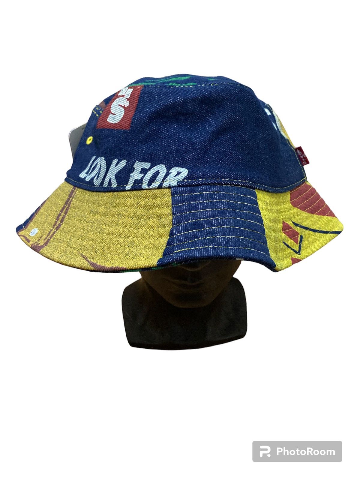 Levis 150th bucket hats