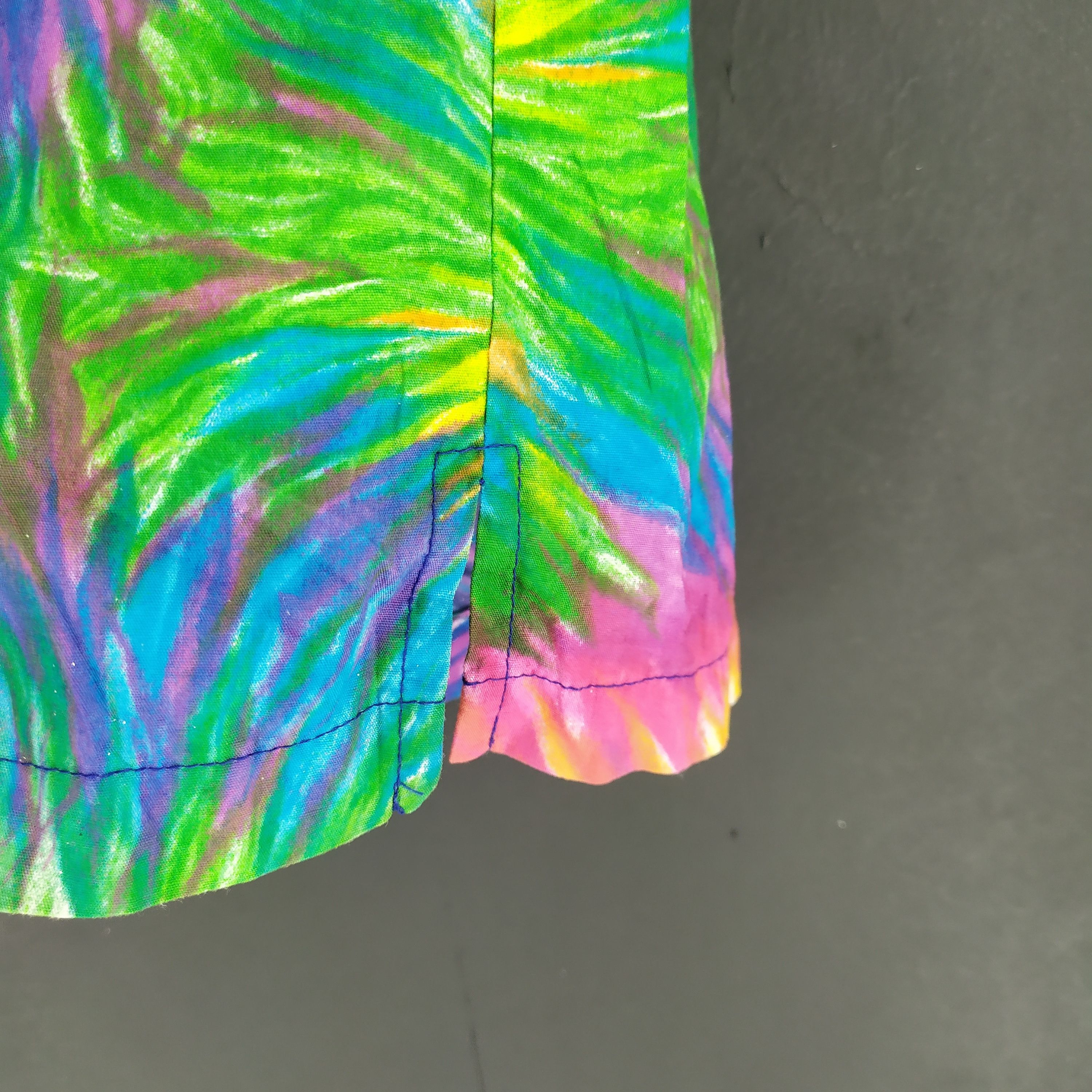 Japanese Brand BVD Colorful Design Tie Dye Short Pant #1355-56 Size US 30 / EU 46 - 3 Thumbnail