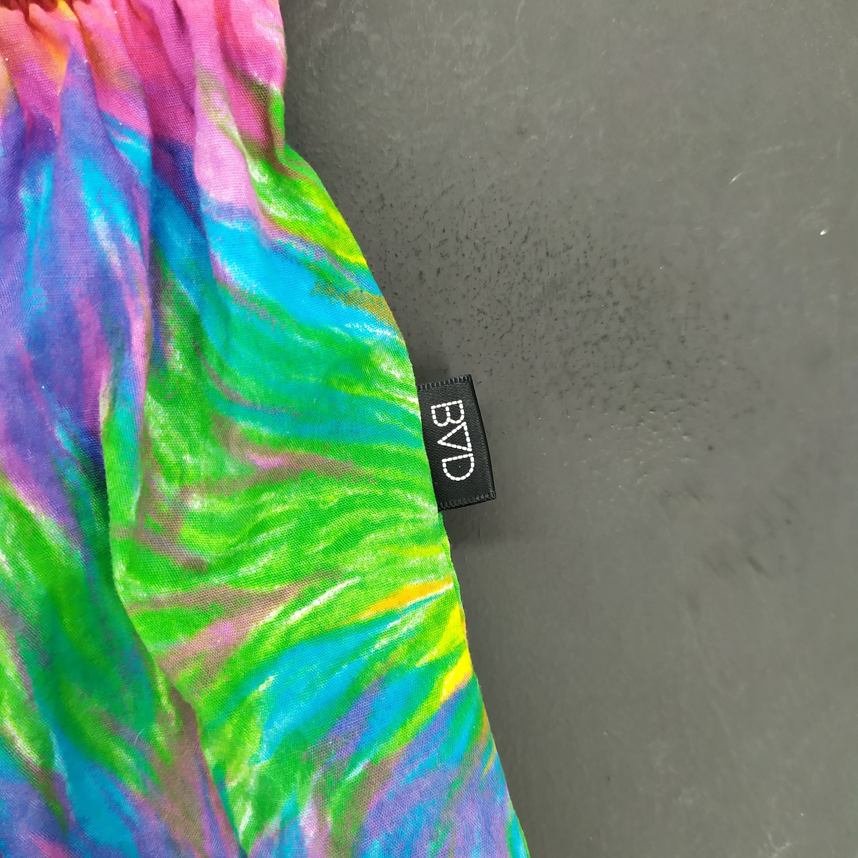 Japanese Brand BVD Colorful Design Tie Dye Short Pant #1355-56 Size US 30 / EU 46 - 2 Thumbnail