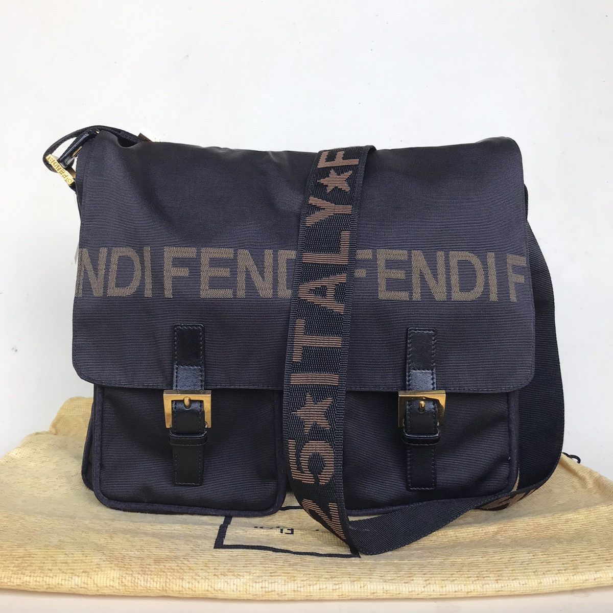 AUTHENTIC FENDI ROMA CROSSBODY BAG
