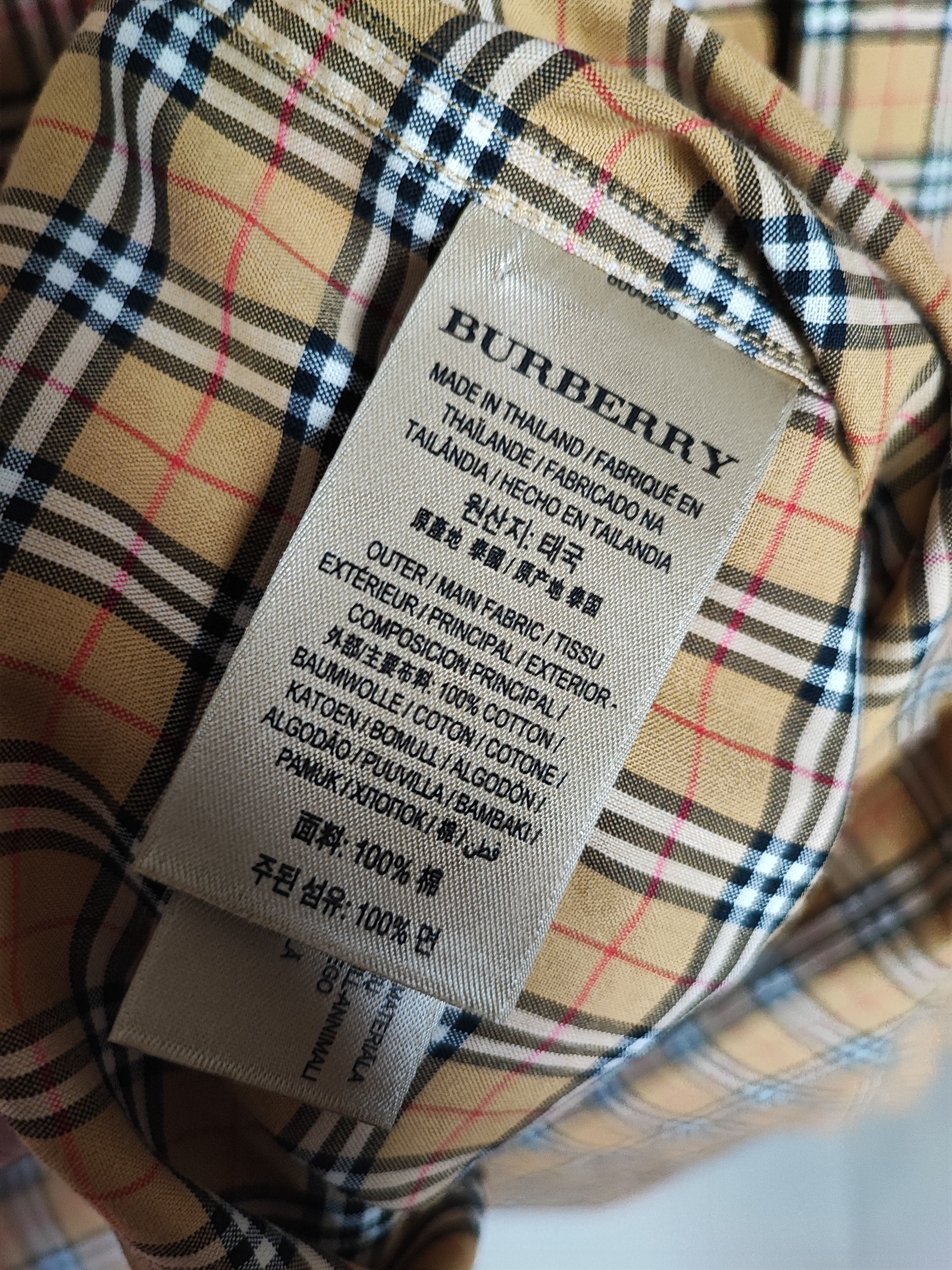 Burberry Burberry shirt size the classic tartan Size US M / EU 48-50 / 2 - 7 Thumbnail