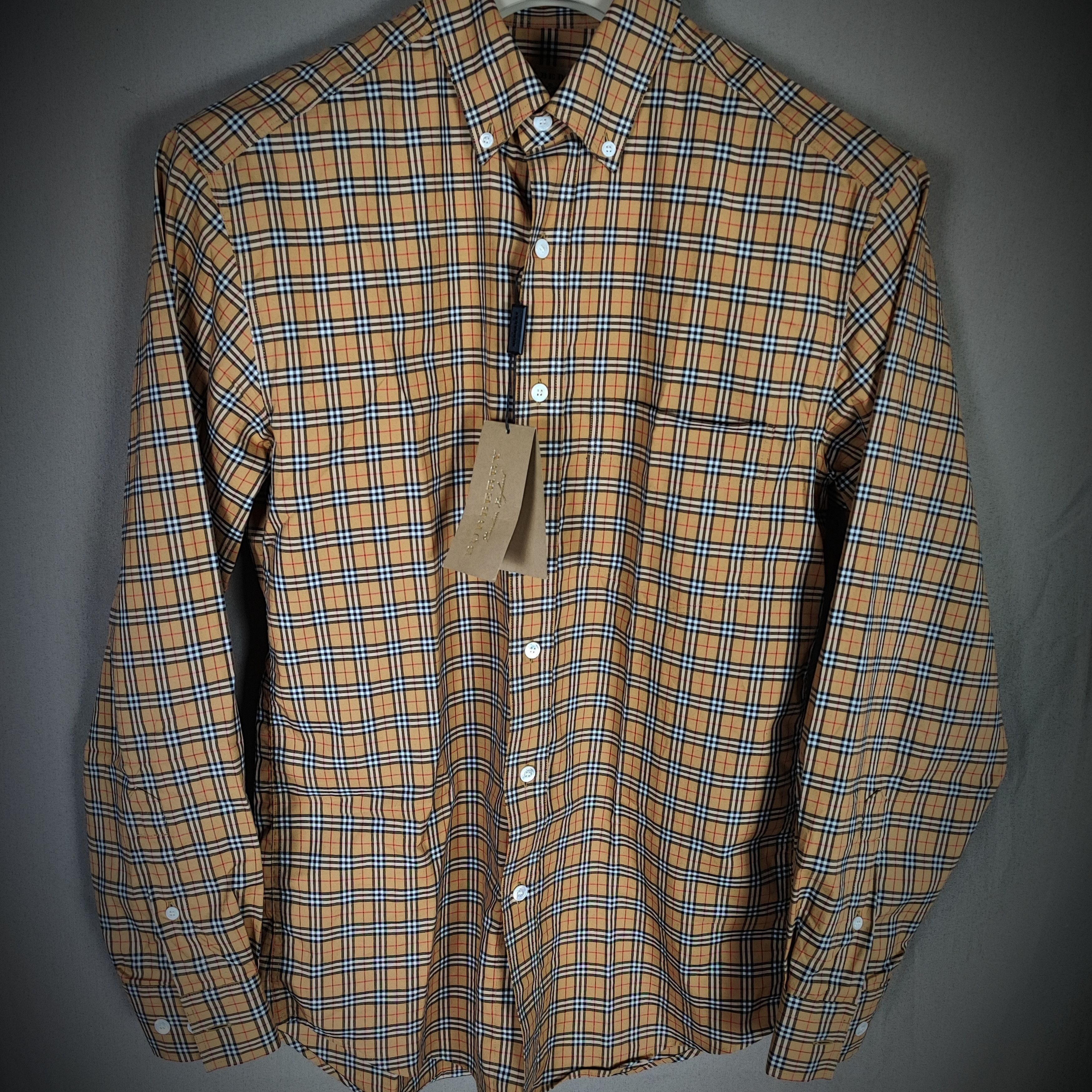 Burberry Burberry shirt size the classic tartan Size US M / EU 48-50 / 2 - 2 Thumbnail