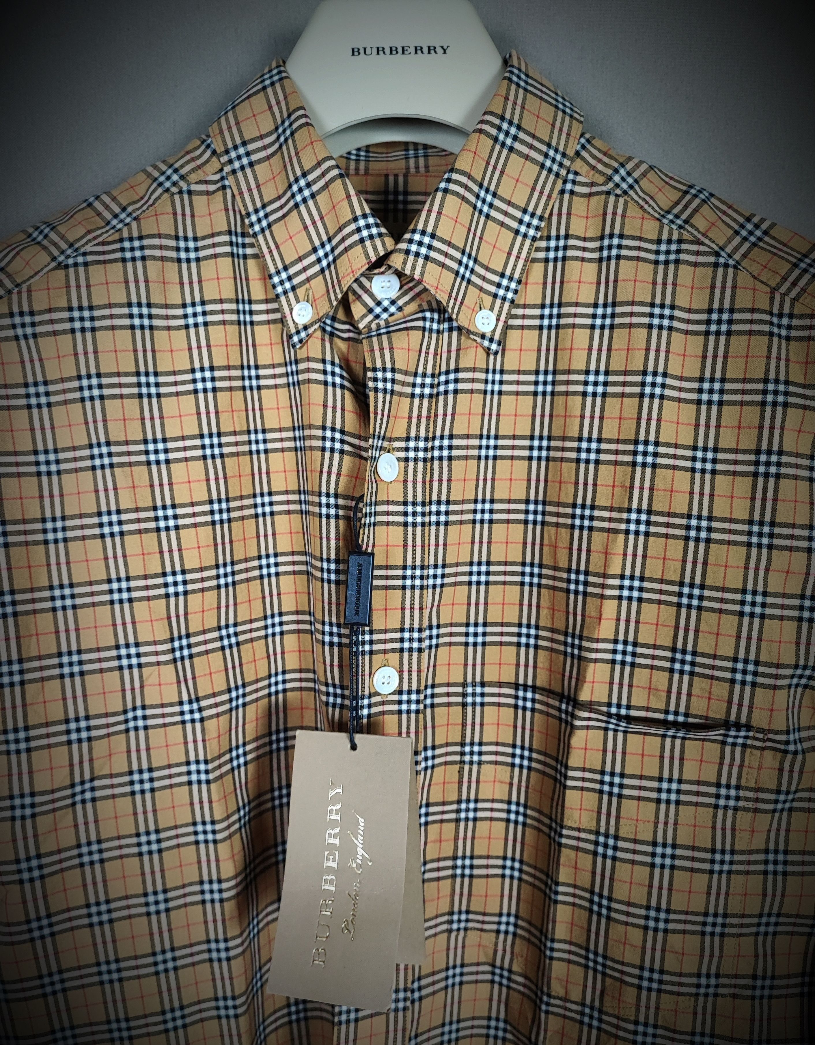 Burberry Burberry shirt size the classic tartan Size US M / EU 48-50 / 2 - 1 Thumbnail