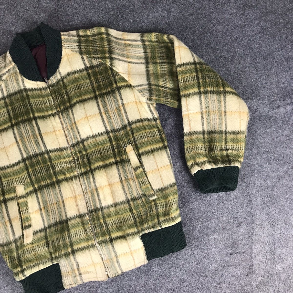 Japanese Brand × Vintage 🔥Vintage bomber very rare navajo design🔥 Size US M / EU 48-50 / 2 - 5 Thumbnail