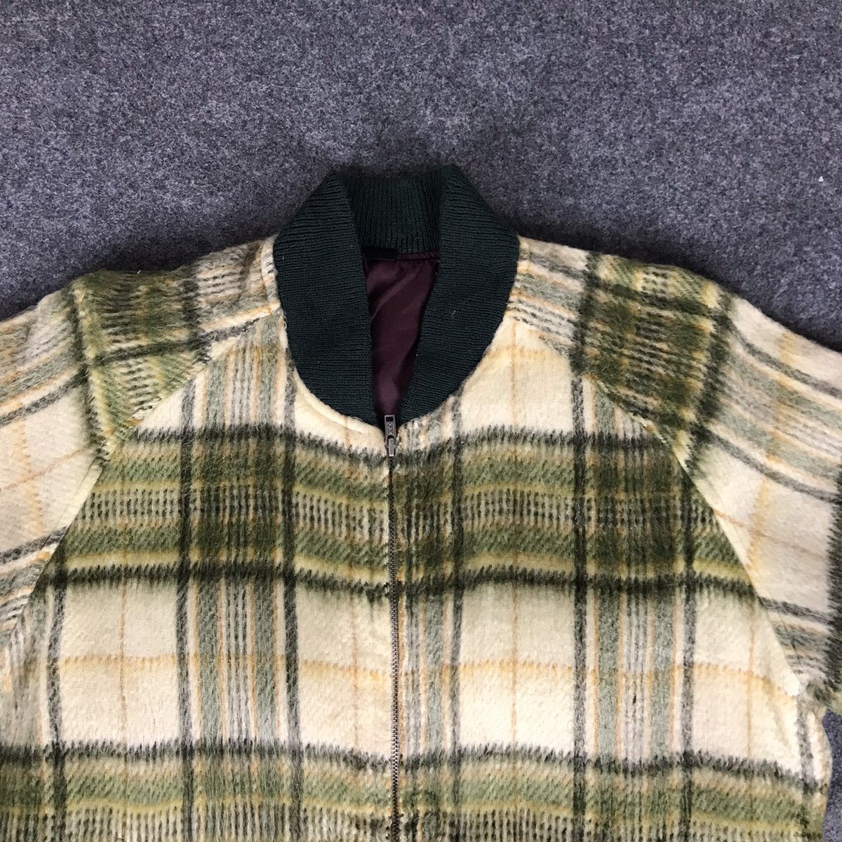 Japanese Brand × Vintage 🔥Vintage bomber very rare navajo design🔥 Size US M / EU 48-50 / 2 - 3 Thumbnail