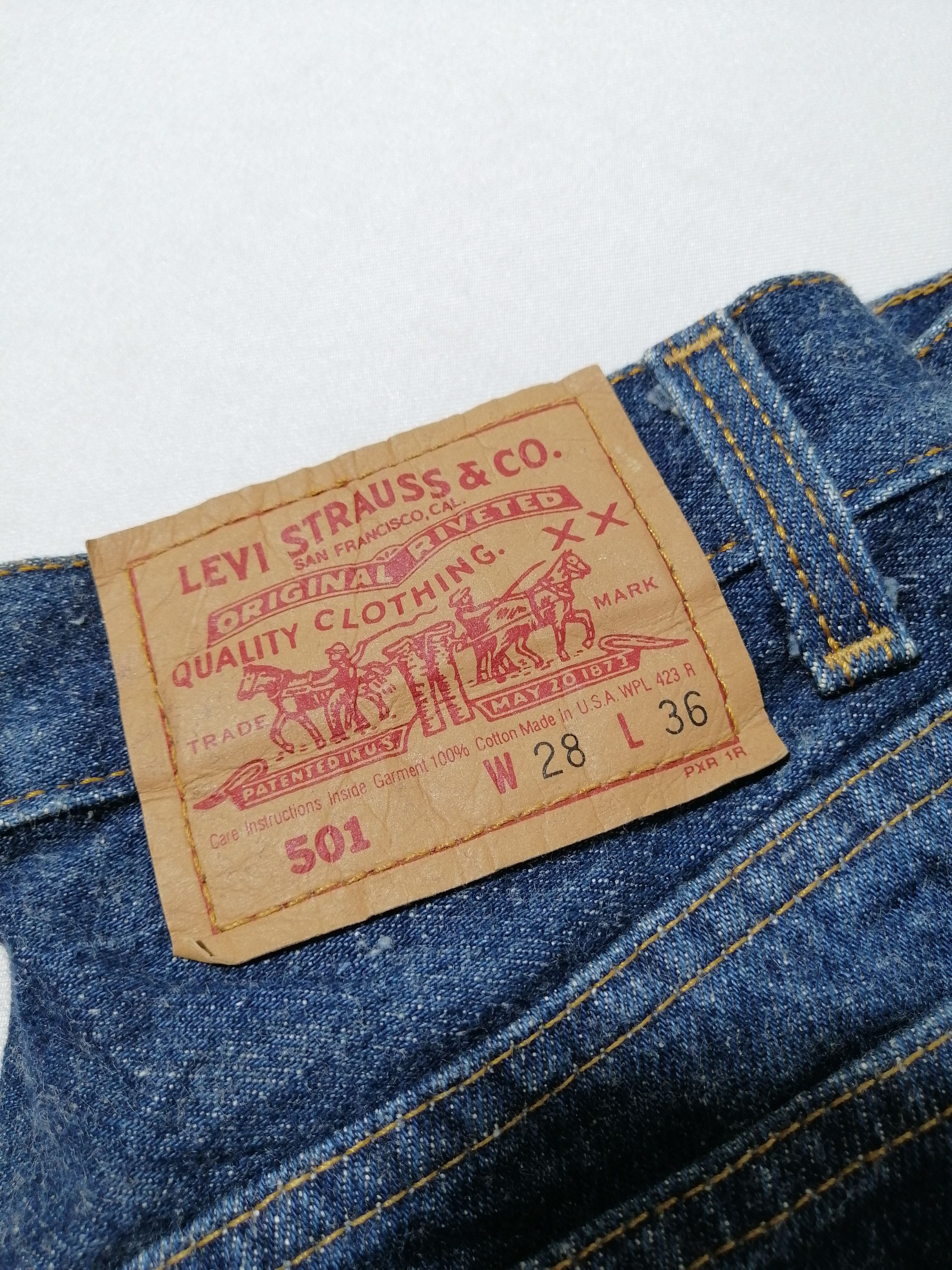 Levi's × Levi's Vintage Clothing × Vintage Vintage Levi's 501 Fly Button Denim Jeans Size US 27 - 11 Thumbnail