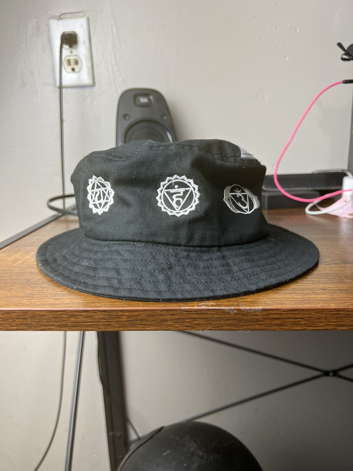 Gianni Valentino Giani NYc x Capital Steez 47 Bucket Hat Size ONE SIZE - 4 Thumbnail