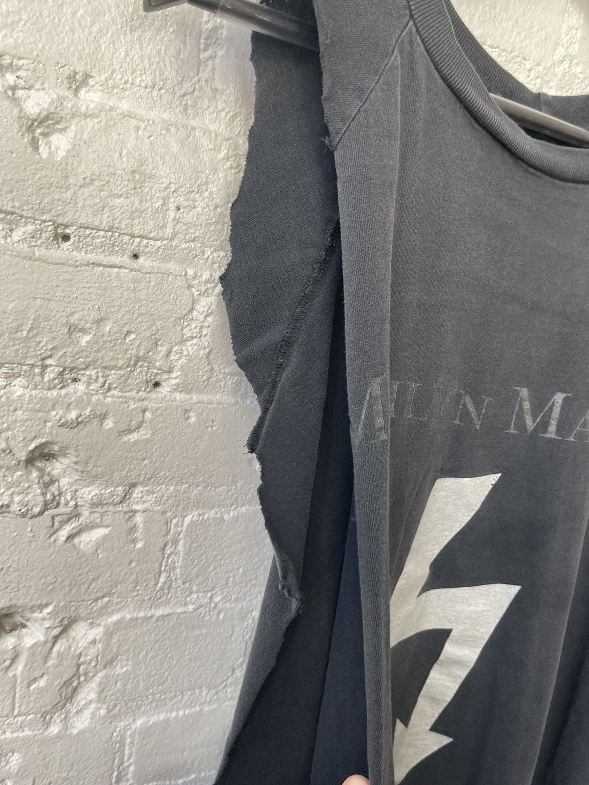 Marilyn Manson × Vintage Vintage 90s THRASHED Marilyn Manson Tank Top Shirt 4Gseller Size US XL / EU 56 / 4 - 5 Thumbnail