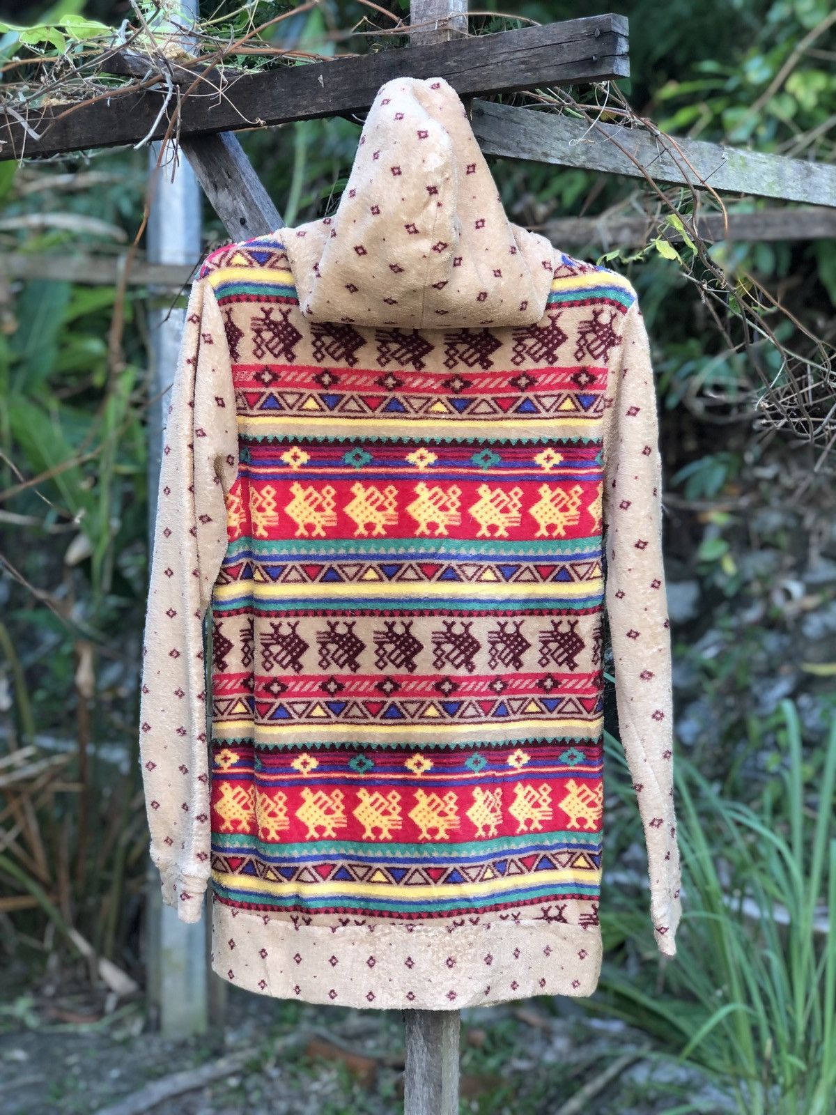 Japanese Brand Vintage 90's Fleece Navajo Native Sweater Hoodie Size S / US 4 / IT 40 - 4 Thumbnail
