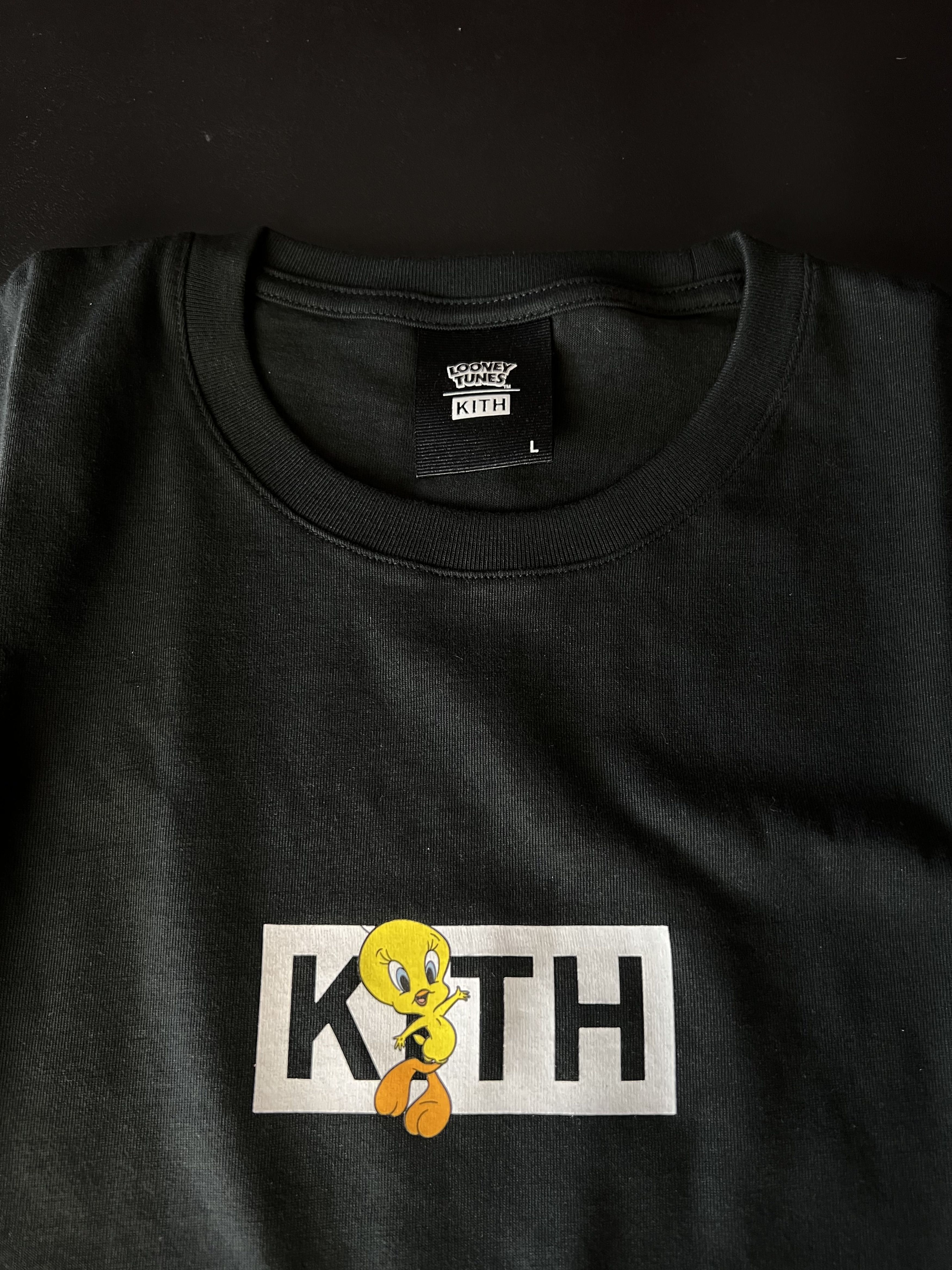 Kith KITH x Looney Tunes Tweety Classic Logo Black Tee | Grailed