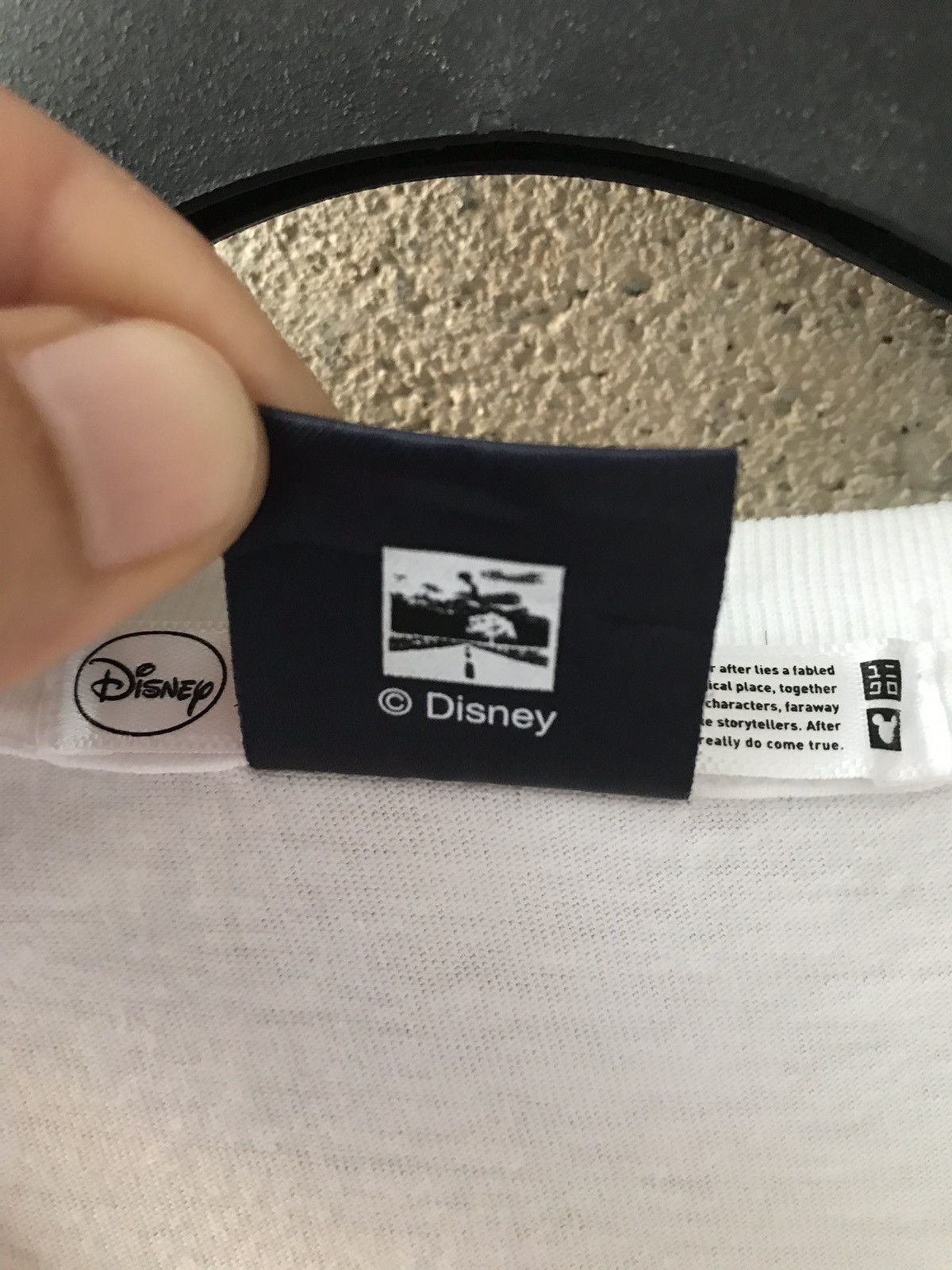 Uniqlo Pirates Of Carribeans Big Printed Nice Screen By Uniqlo Size US M / EU 48-50 / 2 - 6 Thumbnail