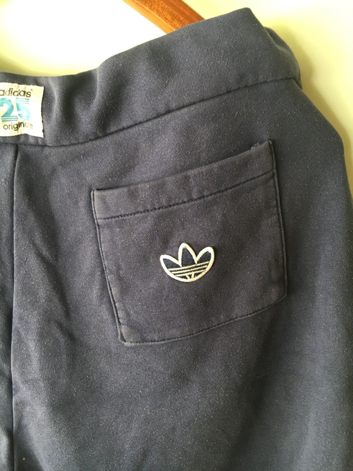 Adidas Adidas short pants blue Size 38 Size US 38 / EU 54 - 6 Thumbnail