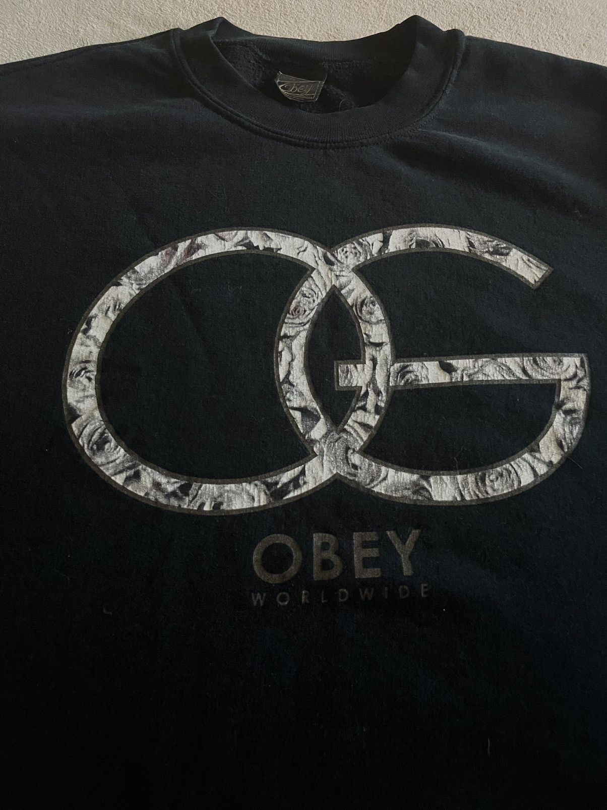 Obey × Vintage Obey Chainlink Logo Crewneck Sweatshirt (Black) - Medium Size US M / EU 48-50 / 2 - 3 Thumbnail