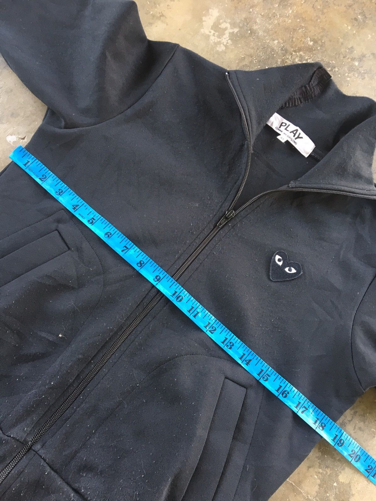 Comme des Garcons × Designer × Japanese Brand Vintage Comme Des Garçons big Logo Distressed Zipper Sweter Size US M / EU 48-50 / 2 - 3 Thumbnail