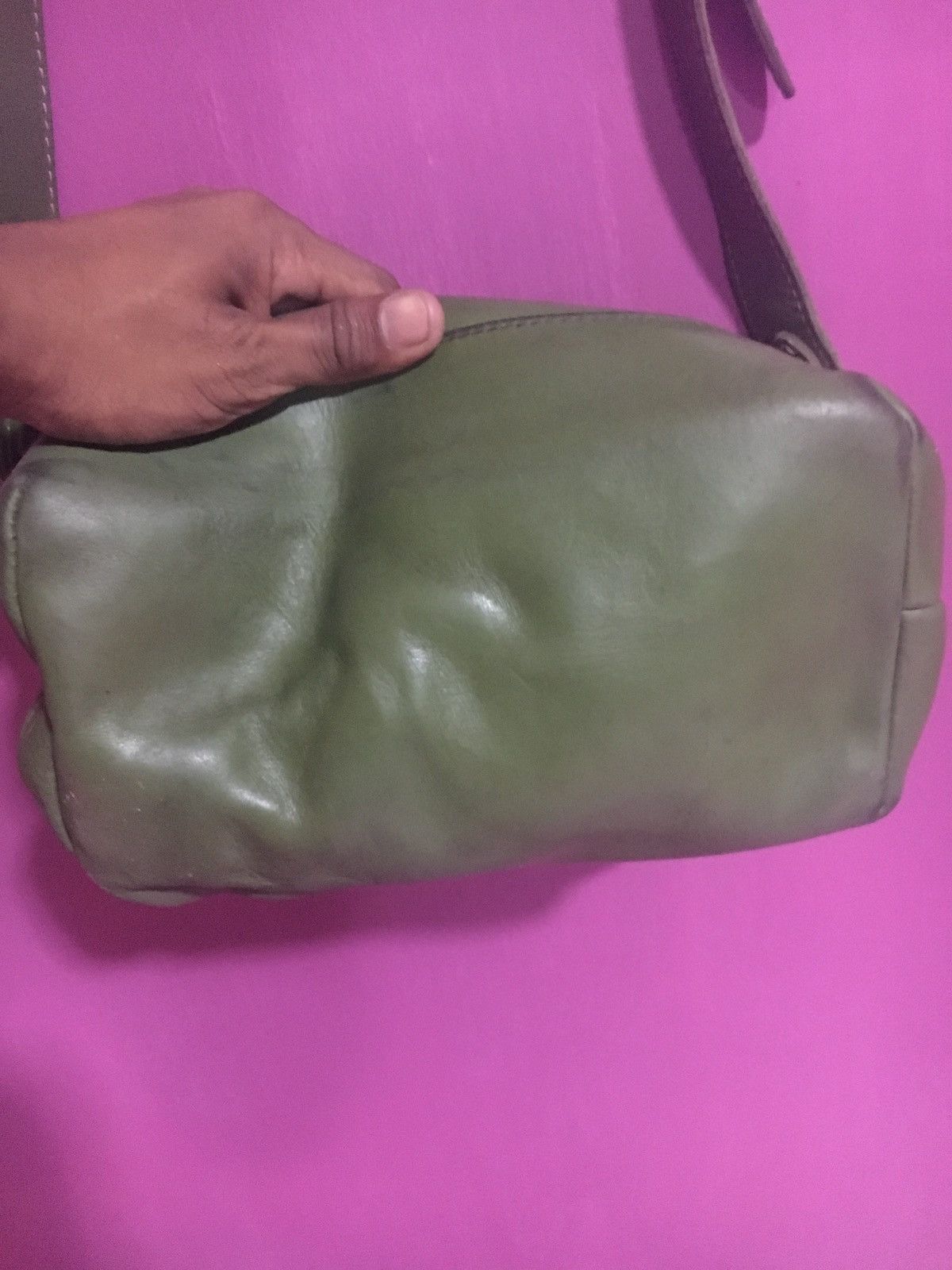 Handmade HANDMADE GREEN SLING BAG FULL LEATHER CUSTOM Size ONE SIZE - 11 Thumbnail