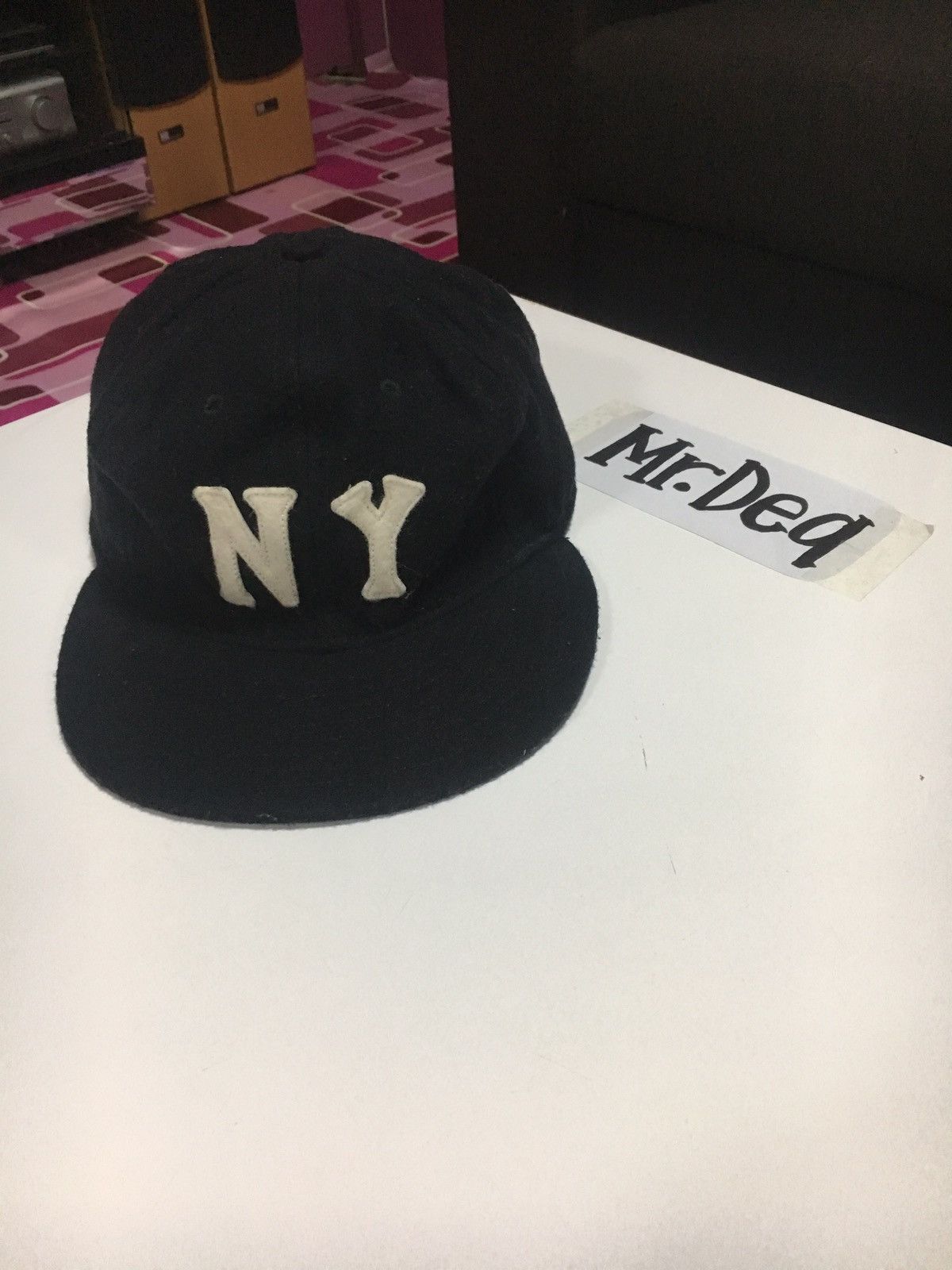 New York Yankees VINTAGE NY BLUE BLACK WOOL FULL CAP USA Size ONE SIZE - 1 Thumbnail