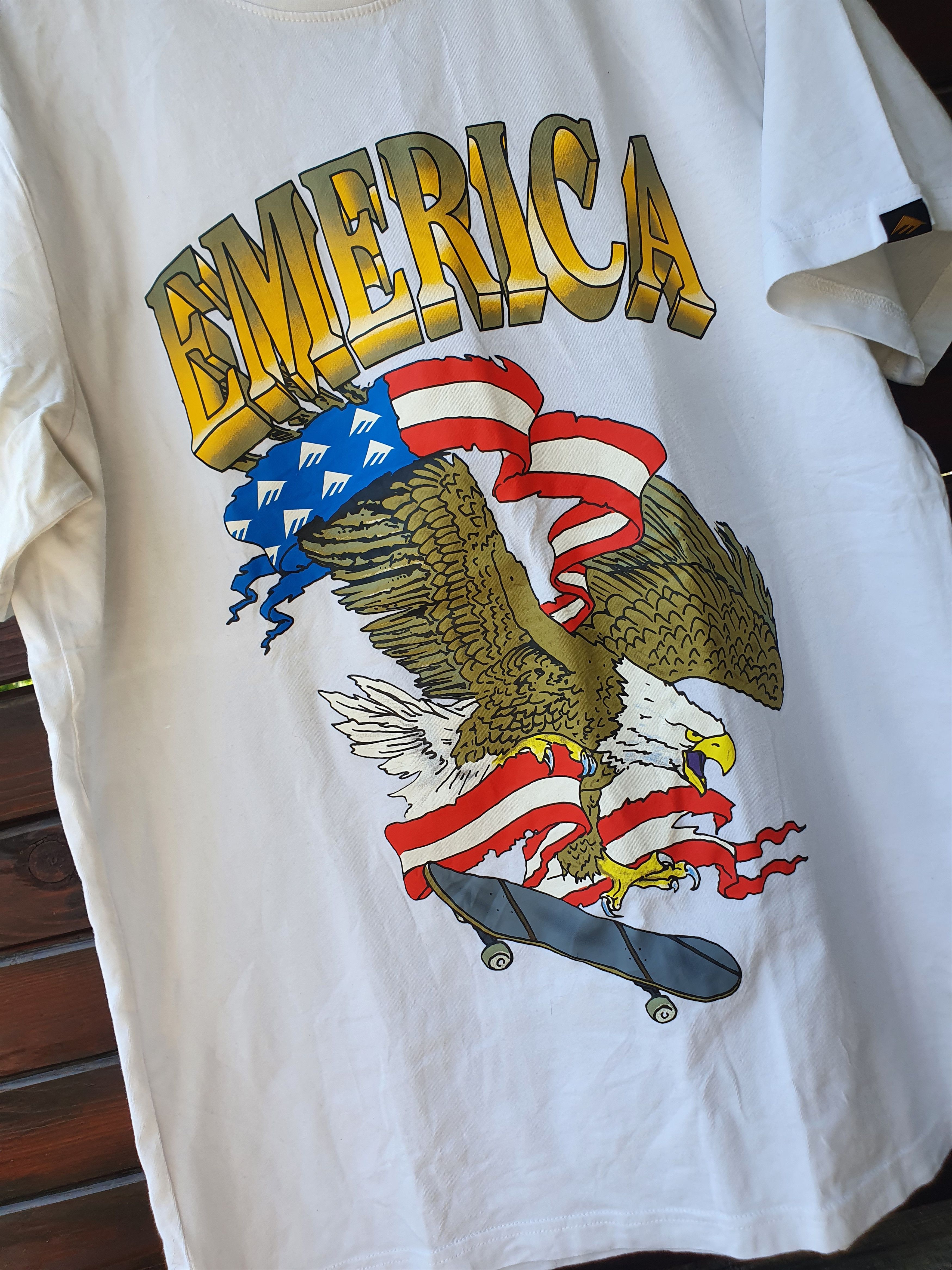 Emerica Emerica skateboard Eagle riding sk8 SWAG tee,sz L Size US L / EU 52-54 / 3 - 1 Thumbnail