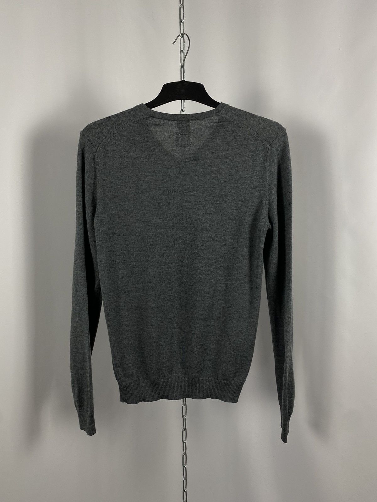 Hugo Boss Hugo boss sweaters gray V-neck size M Size US M / EU 48-50 / 2 - 6 Thumbnail