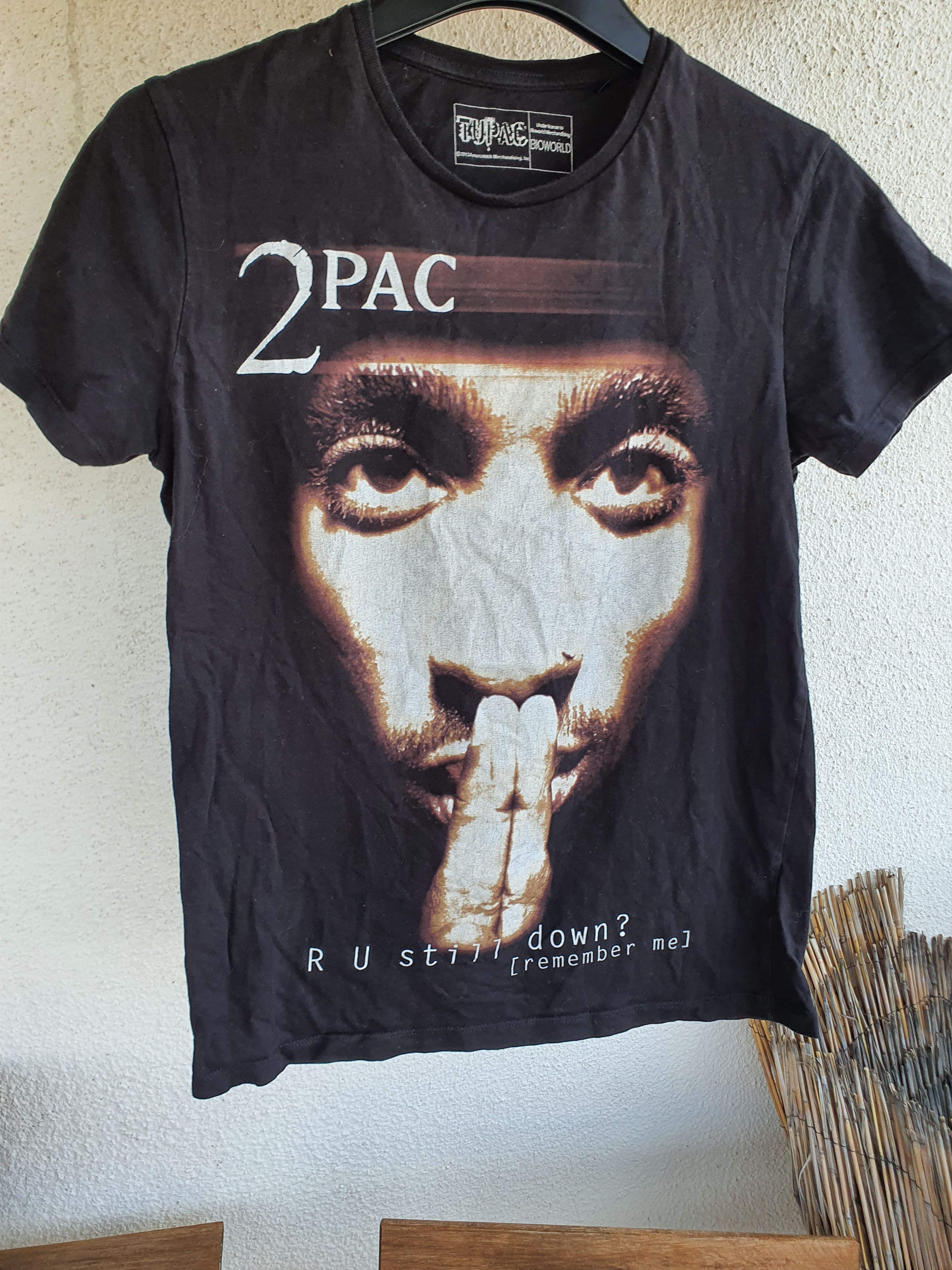 Rap Tees Tupac Shakur 2Pac R U Still Down? 2013 Rap tee,sz S/M? Size US S / EU 44-46 / 1 - 2 Thumbnail
