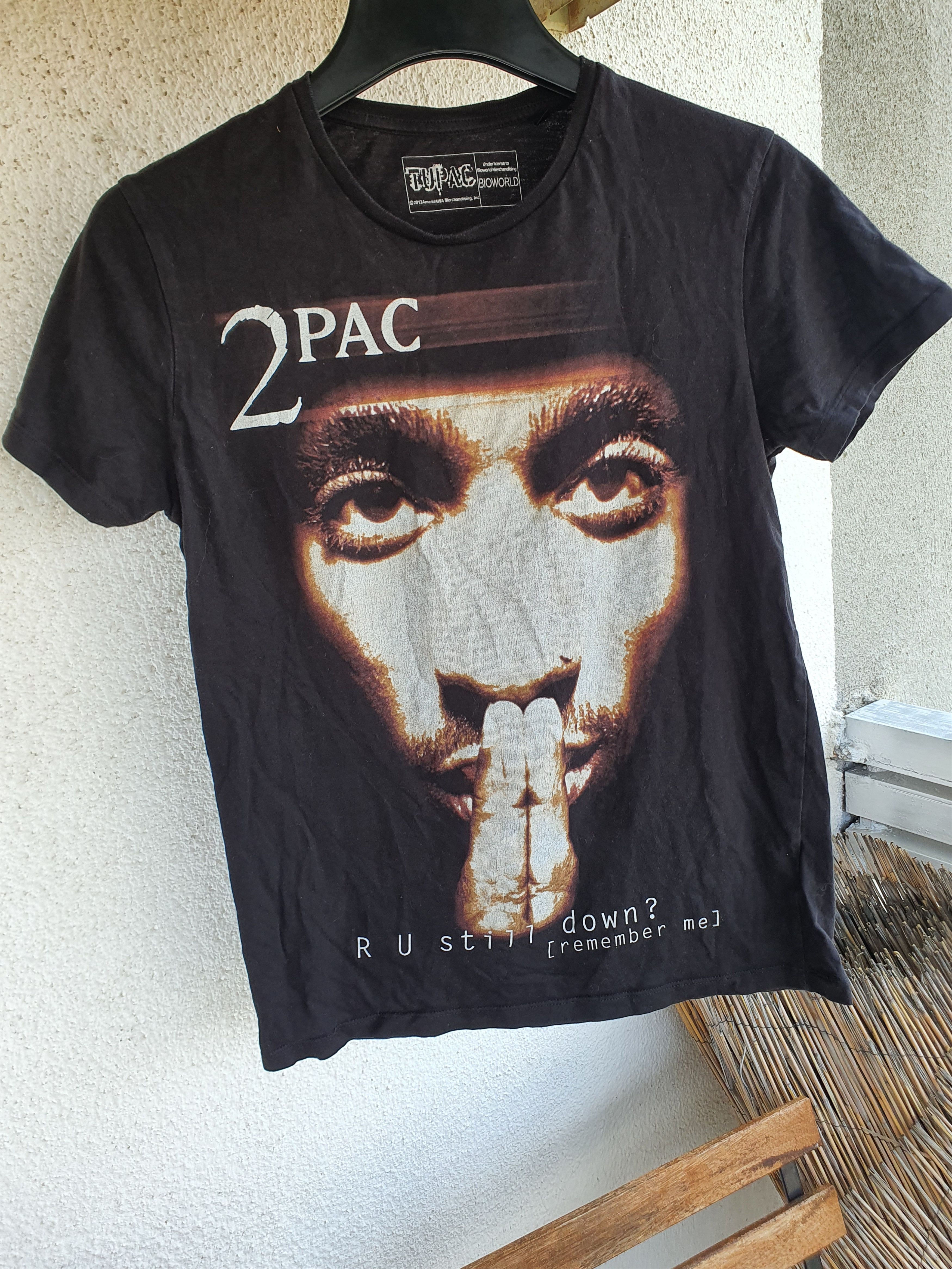 Rap Tees Tupac Shakur 2Pac R U Still Down? 2013 Rap tee,sz S/M? Size US S / EU 44-46 / 1 - 4 Thumbnail