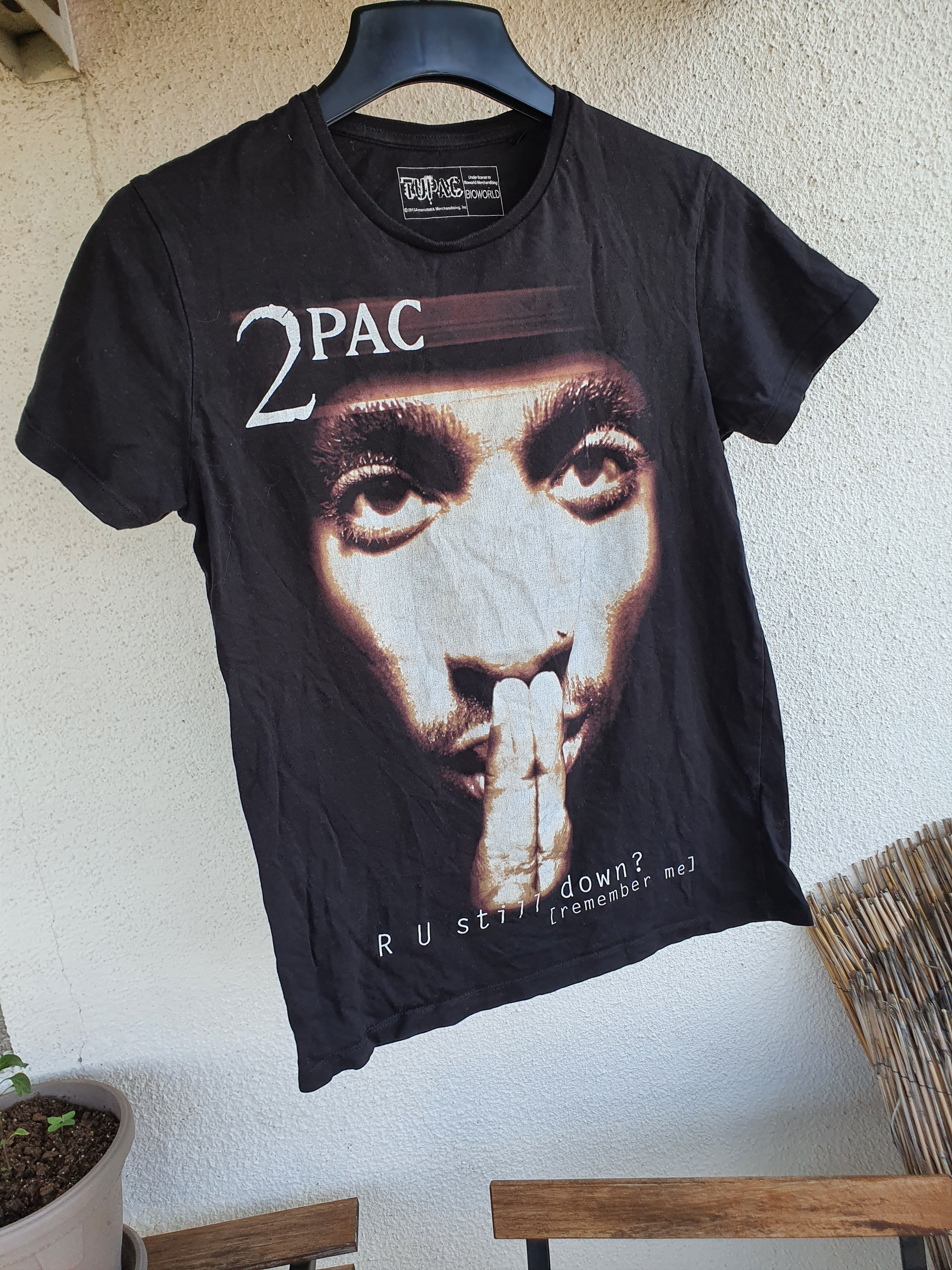 Rap Tees Tupac Shakur 2Pac R U Still Down? 2013 Rap tee,sz S/M? Size US S / EU 44-46 / 1 - 1 Thumbnail