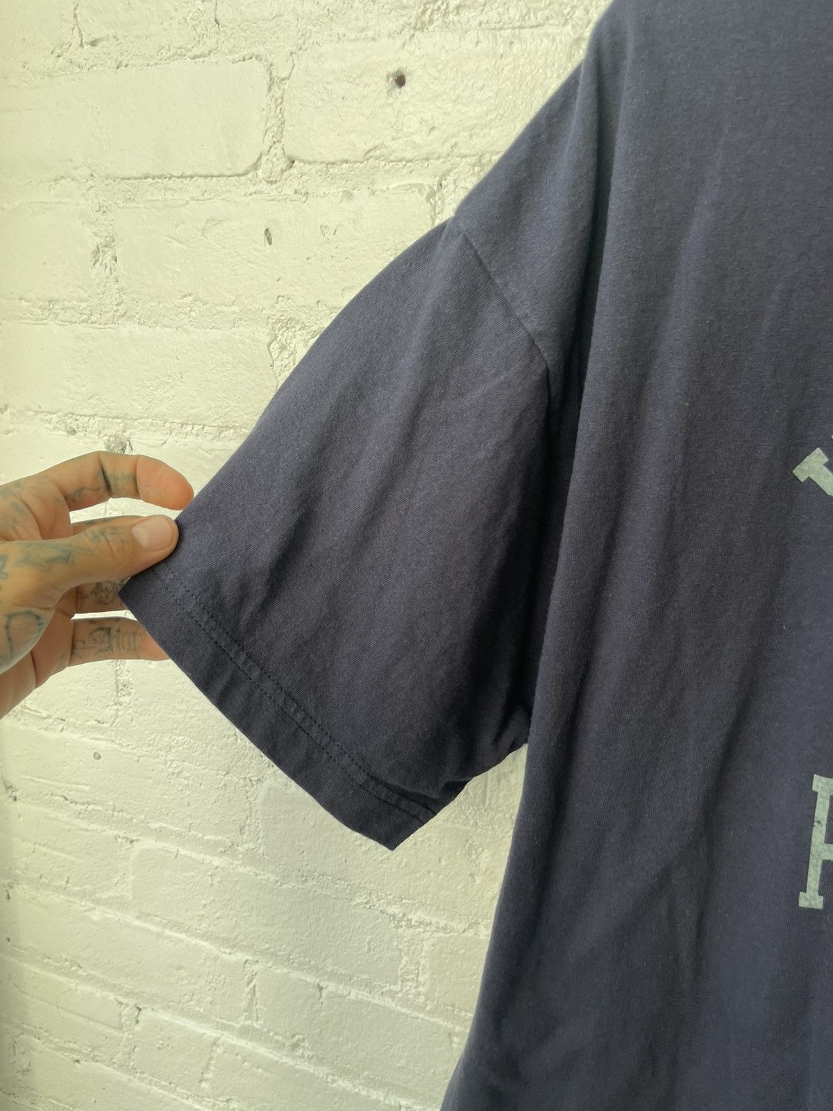 Vintage Vintage 90s VARSITY PORNSTAR PORN SHIRT 4Gseller Size US XL / EU 56 / 4 - 4 Thumbnail