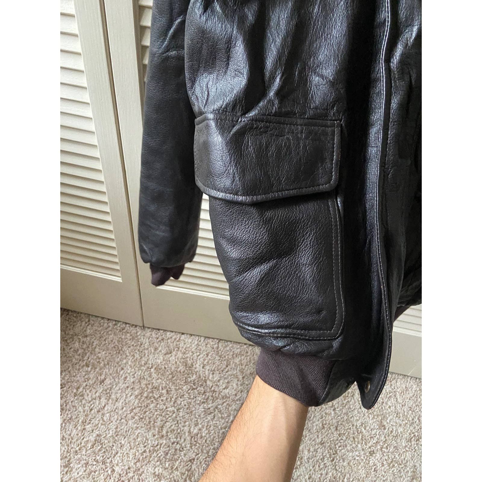 L.L. Bean LL Bean Goatskin Black Leather A-2 Flight Zip Jacket Size L Size US L / EU 52-54 / 3 - 8 Thumbnail