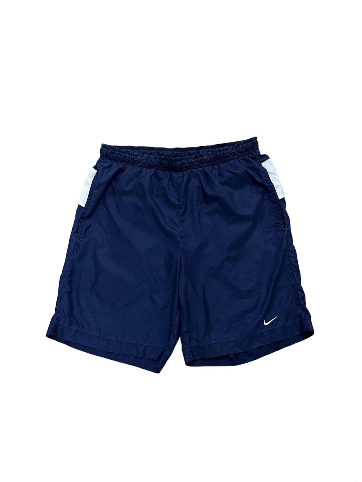 Vintage 90’s Nike Spell Out Shorts