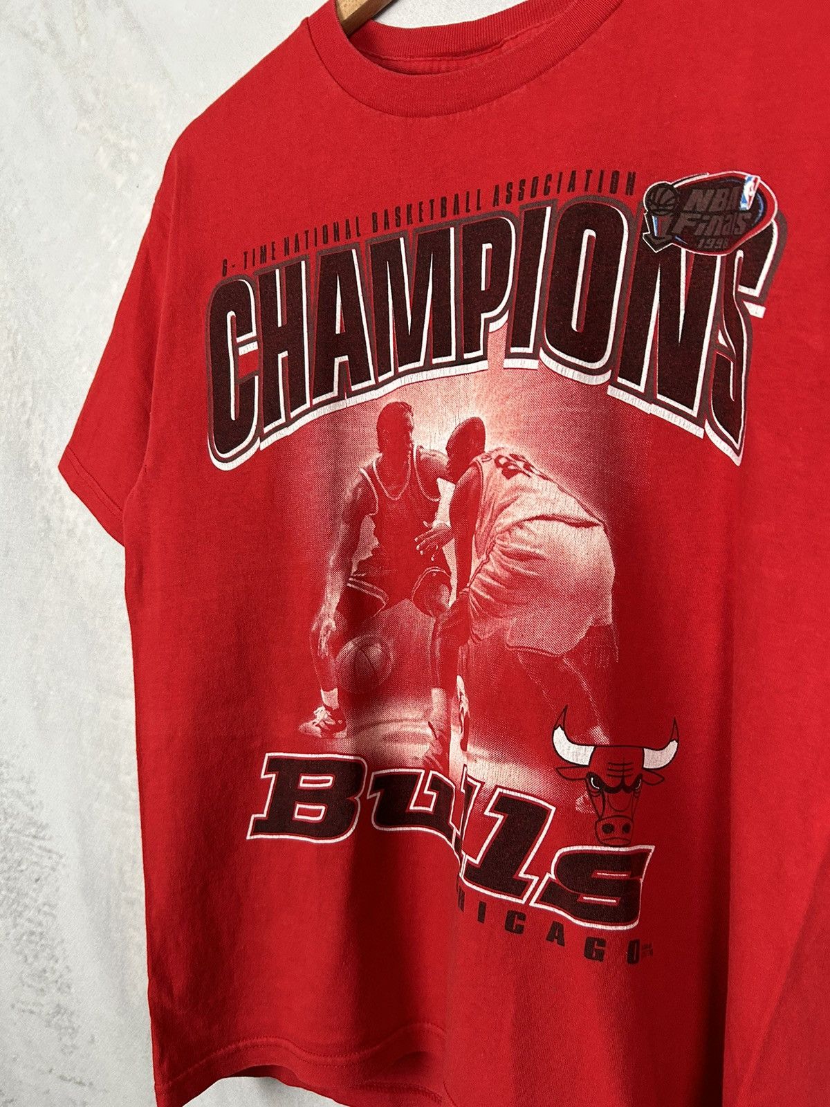 NBA Vintage Chicago Bulls NBA Champions 90s Retro Size US S / EU 44-46 / 1 - 3 Thumbnail