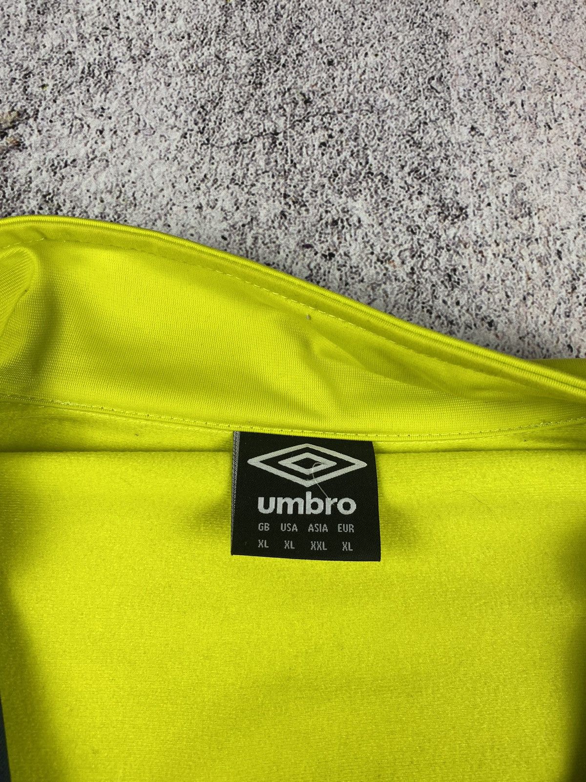 Umbro Vintage Umbro tracksuit jacket pants Size US XL / EU 56 / 4 - 4 Thumbnail