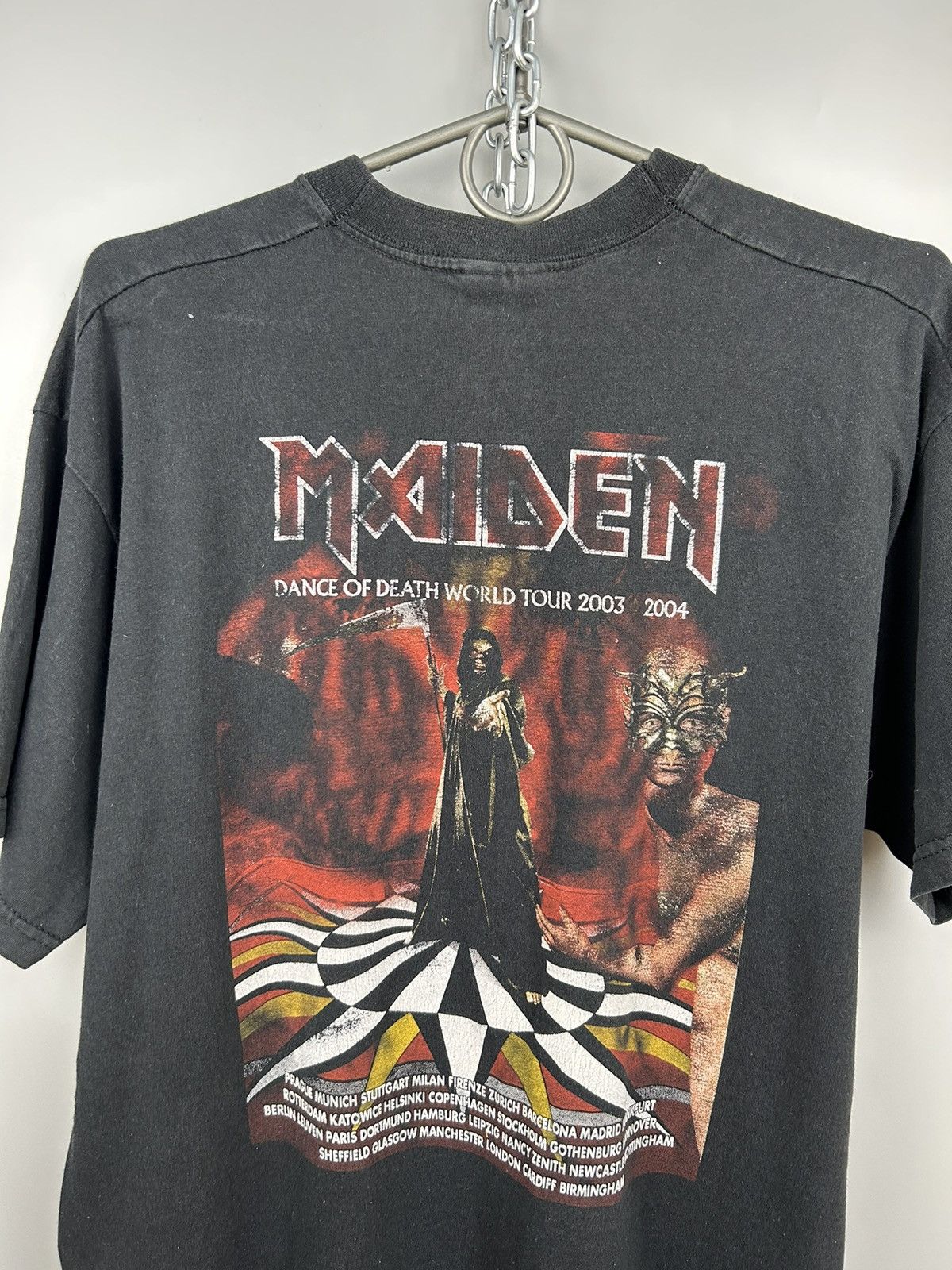 Band Tees Vintage Iron Maiden T-shirt Dance of Death Tee Size US M / EU 48-50 / 2 - 10 Thumbnail