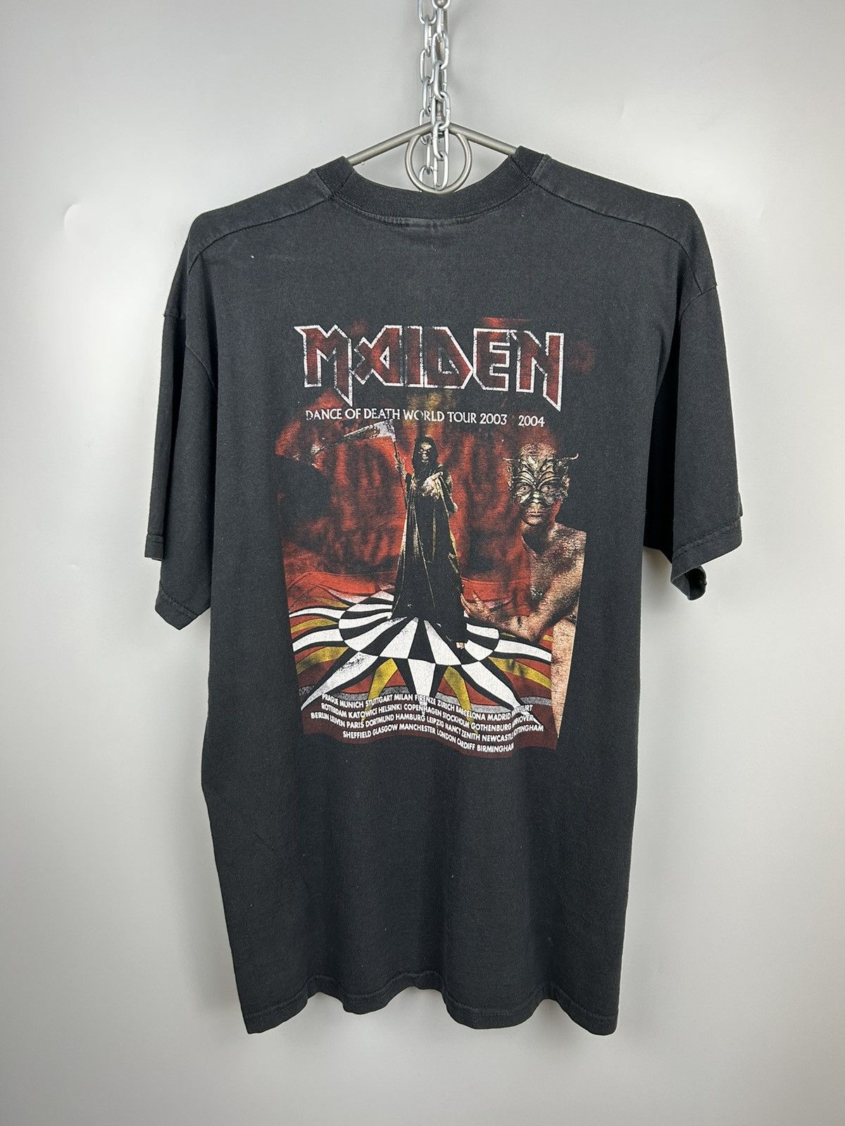 Band Tees Vintage Iron Maiden T-shirt Dance of Death Tee Size US M / EU 48-50 / 2 - 2 Thumbnail