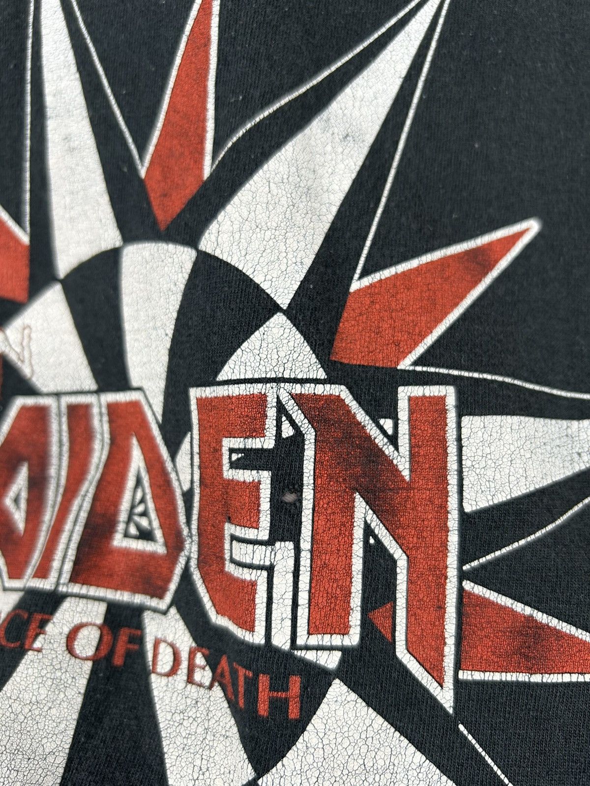 Band Tees Vintage Iron Maiden T-shirt Dance of Death Tee Size US M / EU 48-50 / 2 - 5 Thumbnail