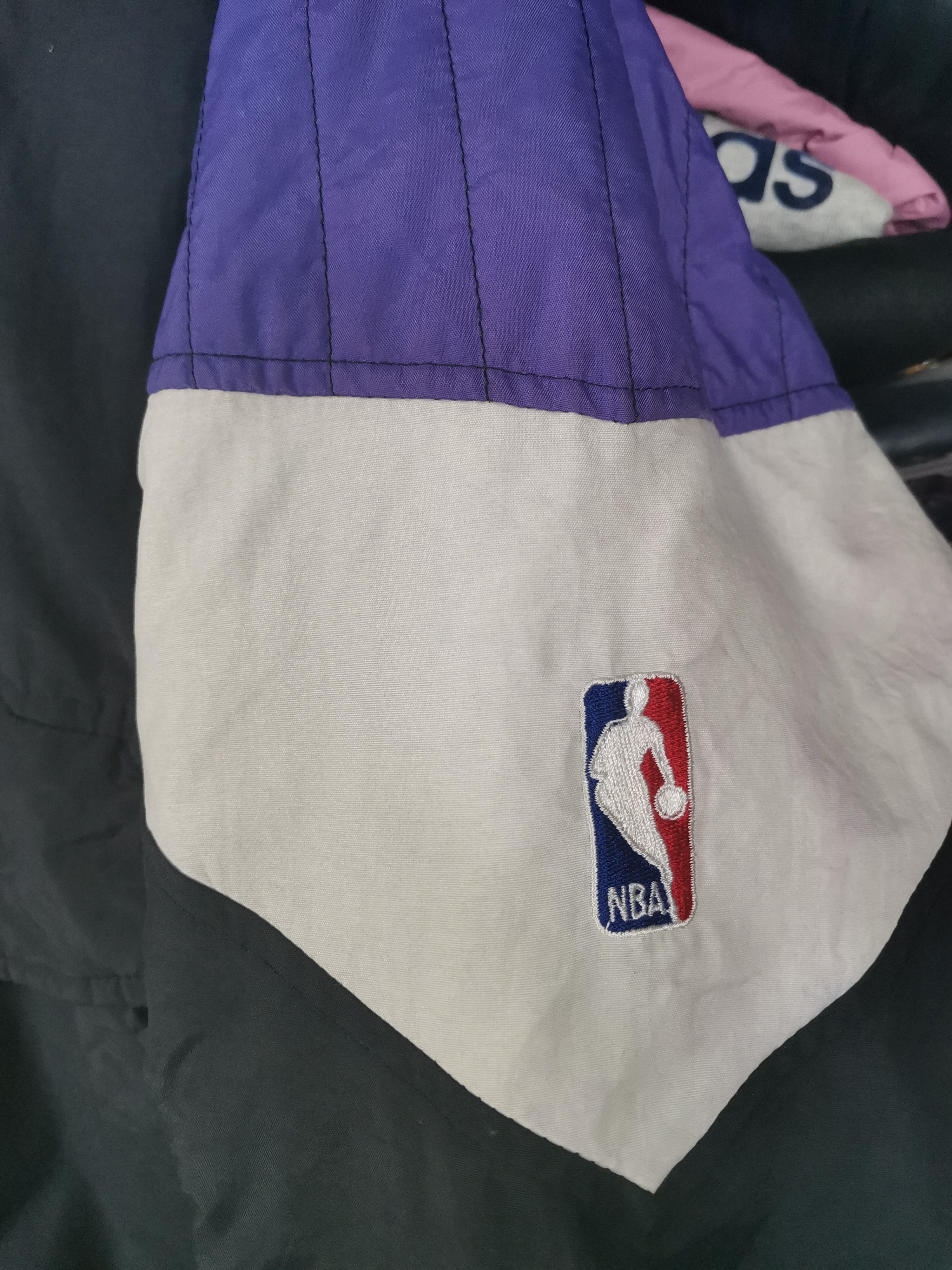 Starter Vintage Nba Starter Utah Jazz Embroidered Puffer Jacket Size US L / EU 52-54 / 3 - 6 Thumbnail