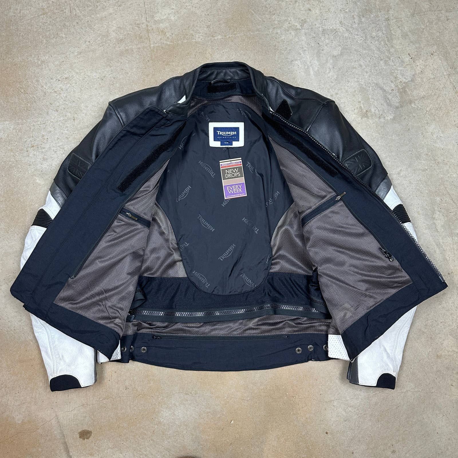 00s Black White Triumph Leather Motorcycle Riding Jacket U30 Leather Jackets