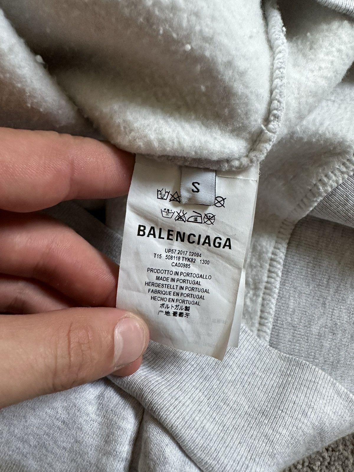 Balenciaga Balenciaga BB 18 authentic hoodie Size US S / EU 44-46 / 1 - 5 Thumbnail