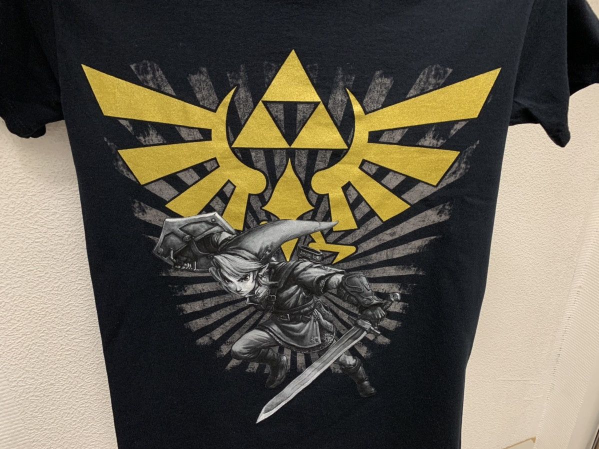 Vintage Nintendo Zelda y2k Japanese brand 2012 t-shirt S streetwear Size US S / EU 44-46 / 1 - 2 Thumbnail