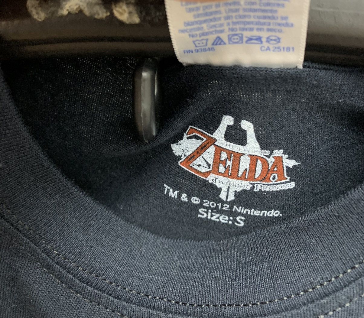 Vintage Nintendo Zelda y2k Japanese brand 2012 t-shirt S streetwear Size US S / EU 44-46 / 1 - 4 Thumbnail