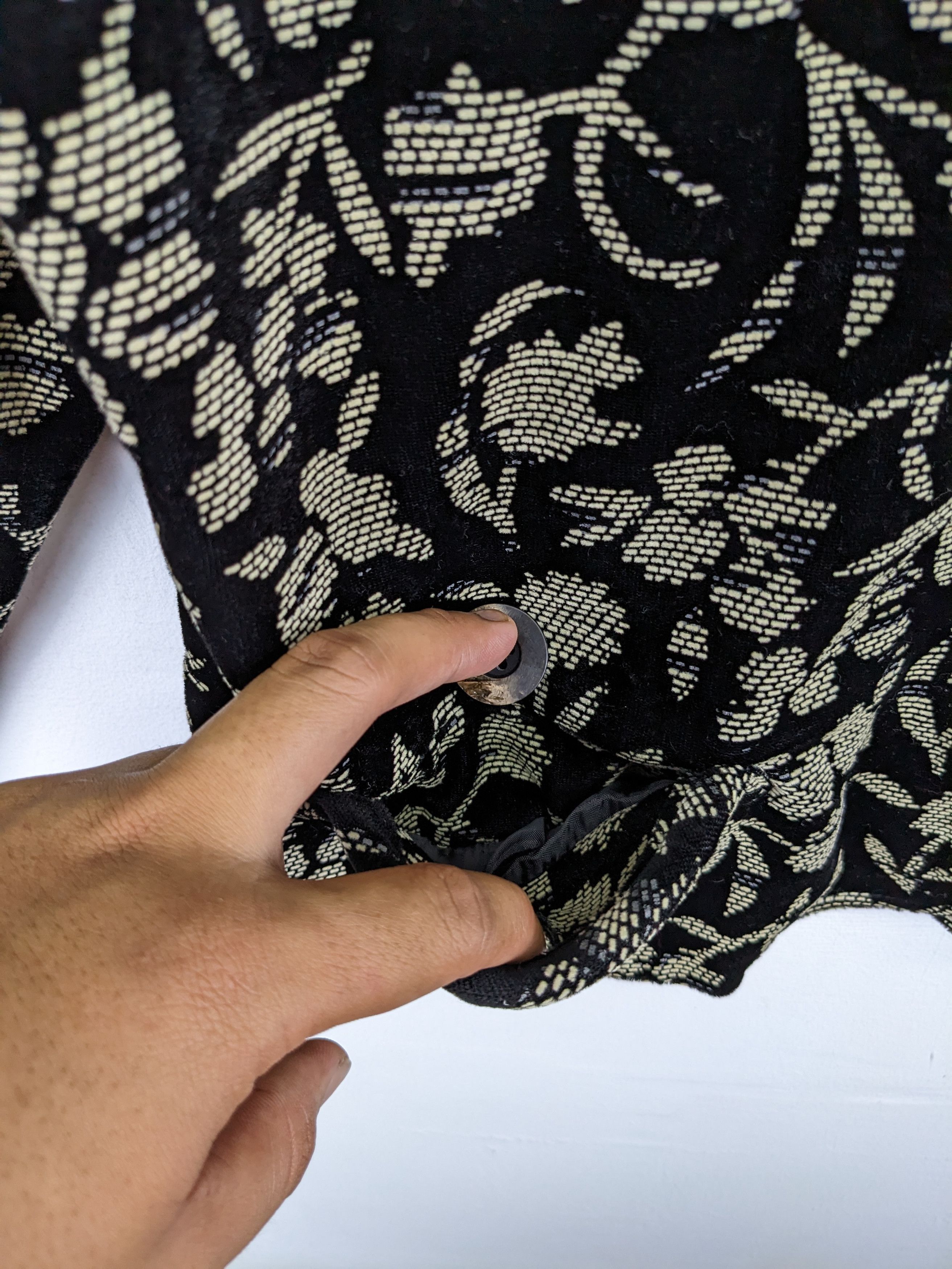 Japanese Brand × Vintage Vintage Cardigan Coat Jacket Floral Printed Size M / US 6-8 / IT 42-44 - 10 Thumbnail