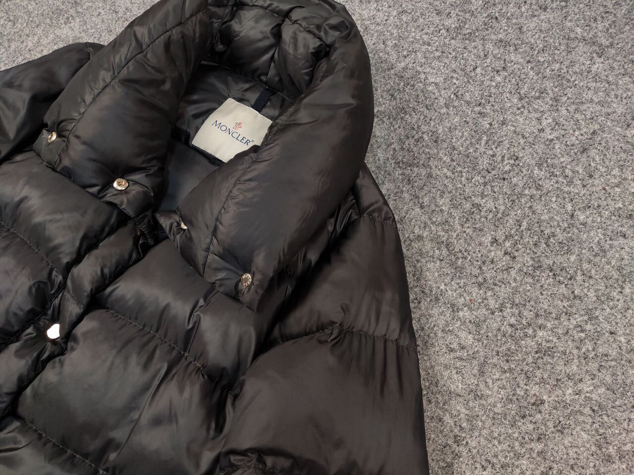 Moncler Auth Moncler Bourdon Giubbotto Snap-Front Puffer Down Jacket Size M / US 6-8 / IT 42-44 - 4 Thumbnail