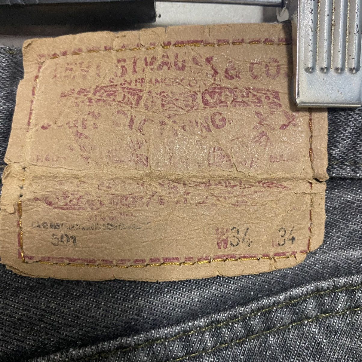 Levi's Vintage Levis 501 Faded Black Jeans 33x33 Made in USA Size US 33 - 13 Thumbnail