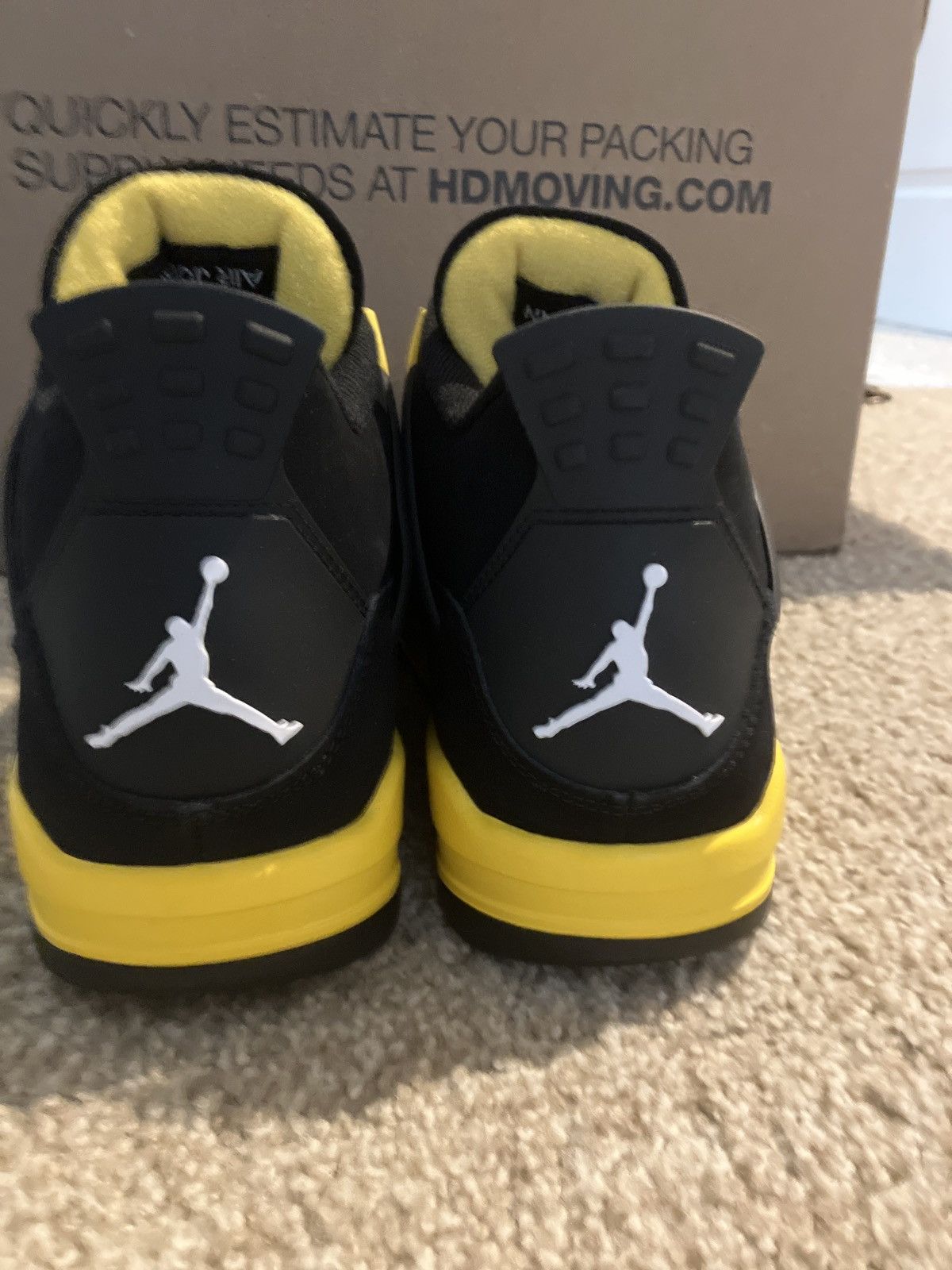 Jordan Brand × Nike Air Jordan 4 Retro Thunder Size 11.5 Size US 11.5 / EU 44-45 - 4 Thumbnail