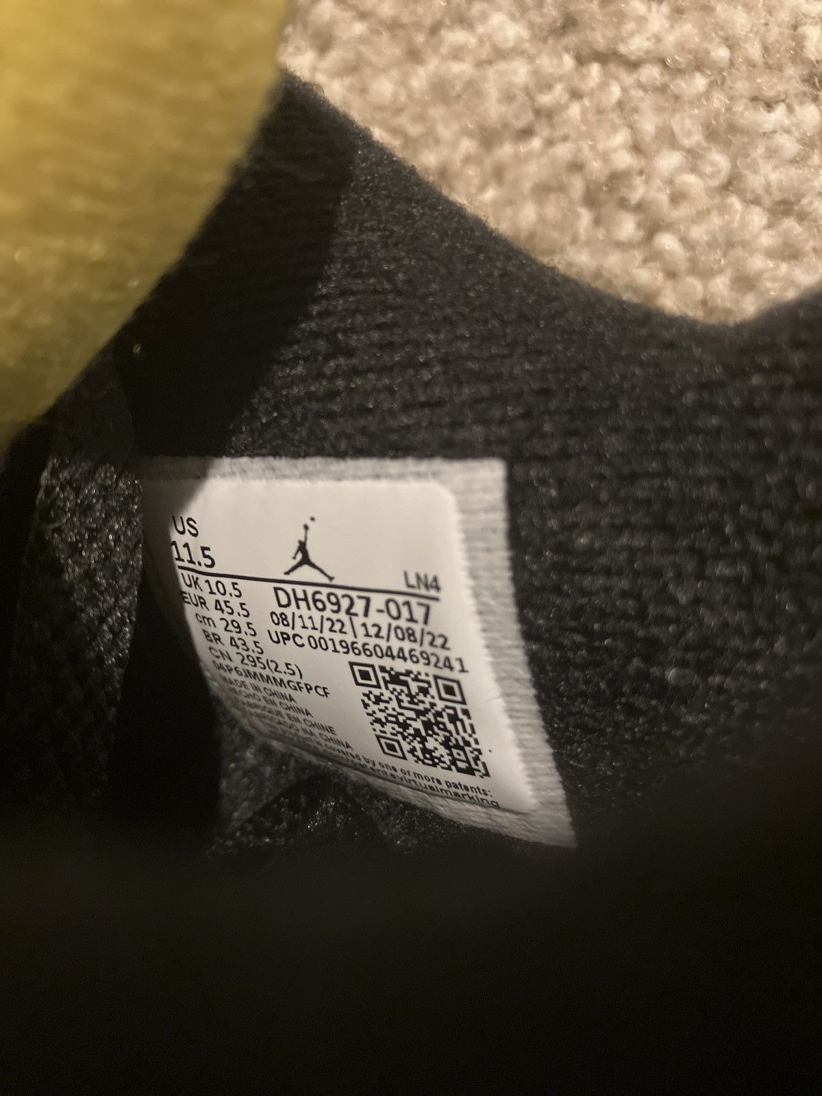Jordan Brand × Nike Air Jordan 4 Retro Thunder Size 11.5 Size US 11.5 / EU 44-45 - 7 Thumbnail