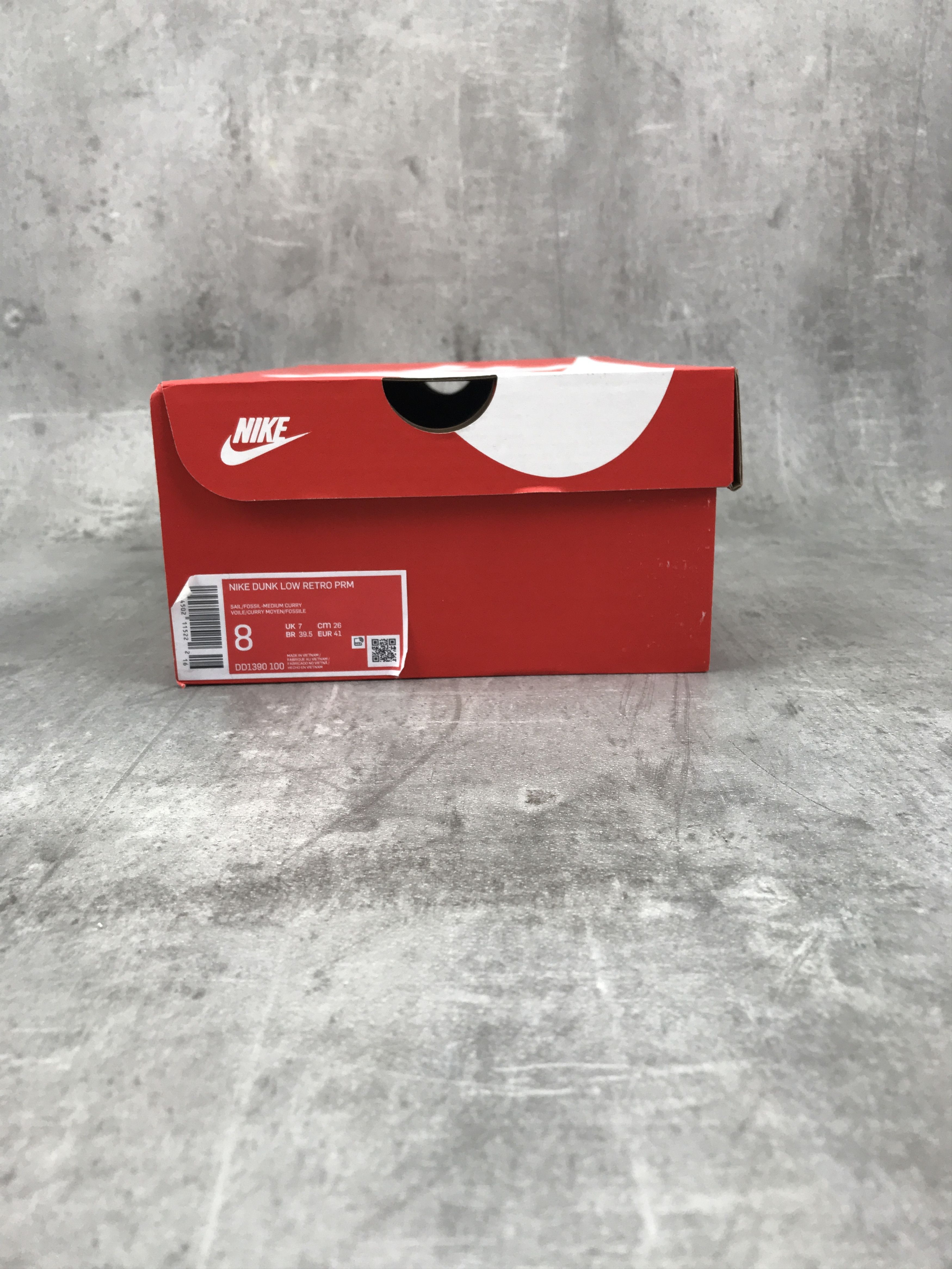 NIKE Dunk Low Medium Curry