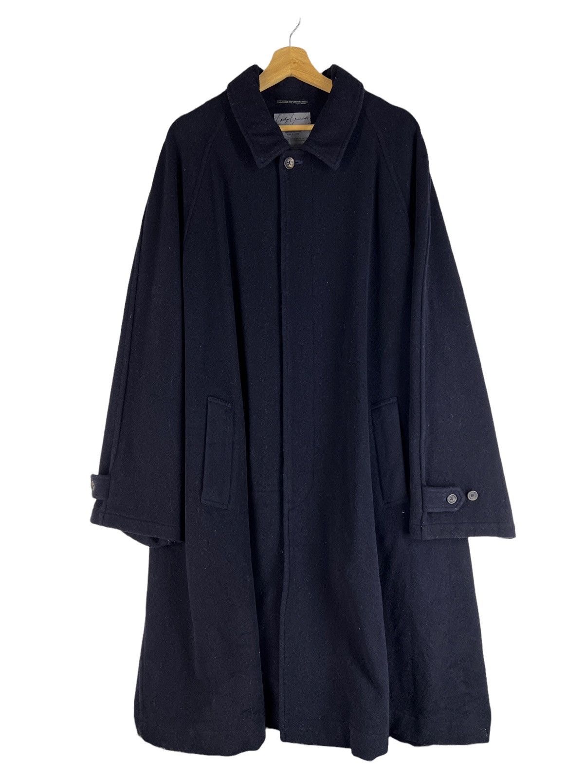Cravate Yohji Yamamoto Vintage En Soie Noire Plissée - 100% Soie Japon - Occasion Bon état