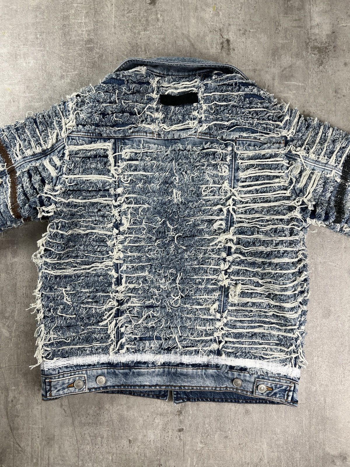 1017 ALYX 9SM × Blackmeans 1017 ALYX 9SM BLACKMEANS Shredded Denim Distressed Jacket Size US S / EU 44-46 / 1 - 14 Thumbnail