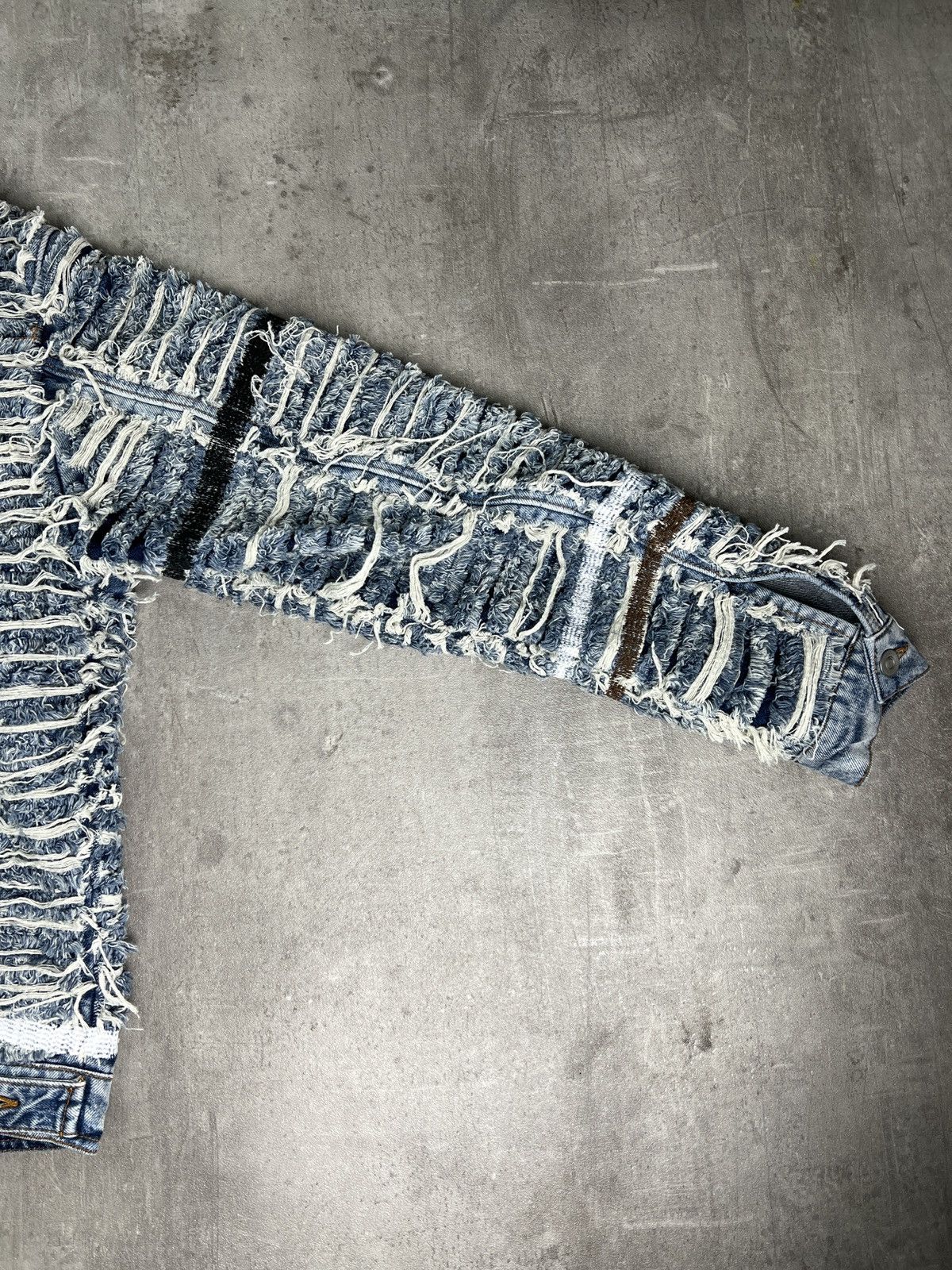 1017 ALYX 9SM × Blackmeans 1017 ALYX 9SM BLACKMEANS Shredded Denim Distressed Jacket Size US S / EU 44-46 / 1 - 15 Thumbnail