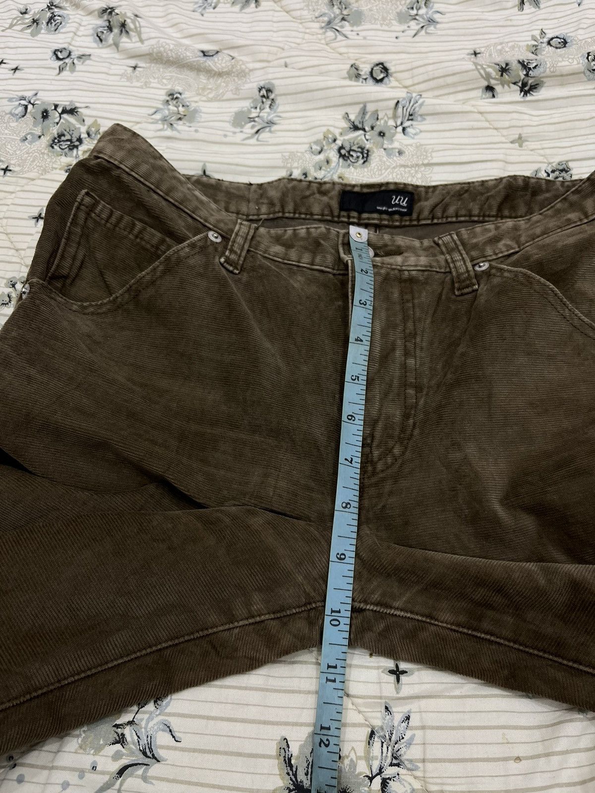 Undercover × Uniqlo (S). UNDERCOVER X UNIQLO HYPEBEAST PANTS Size US 31 - 12 Thumbnail