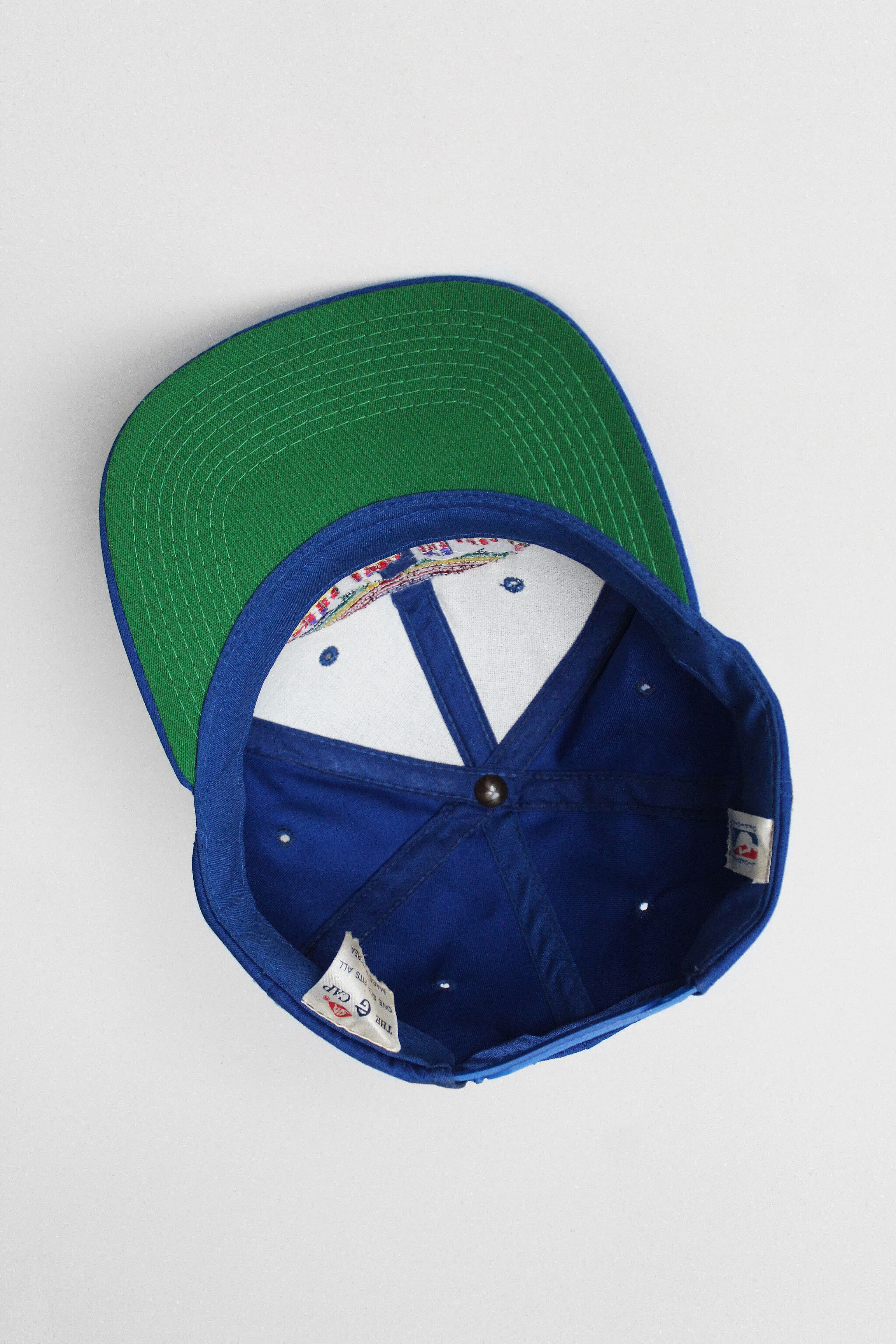 NOS 90s vintage Denver Nuggets Skyline cap snapback hat OG