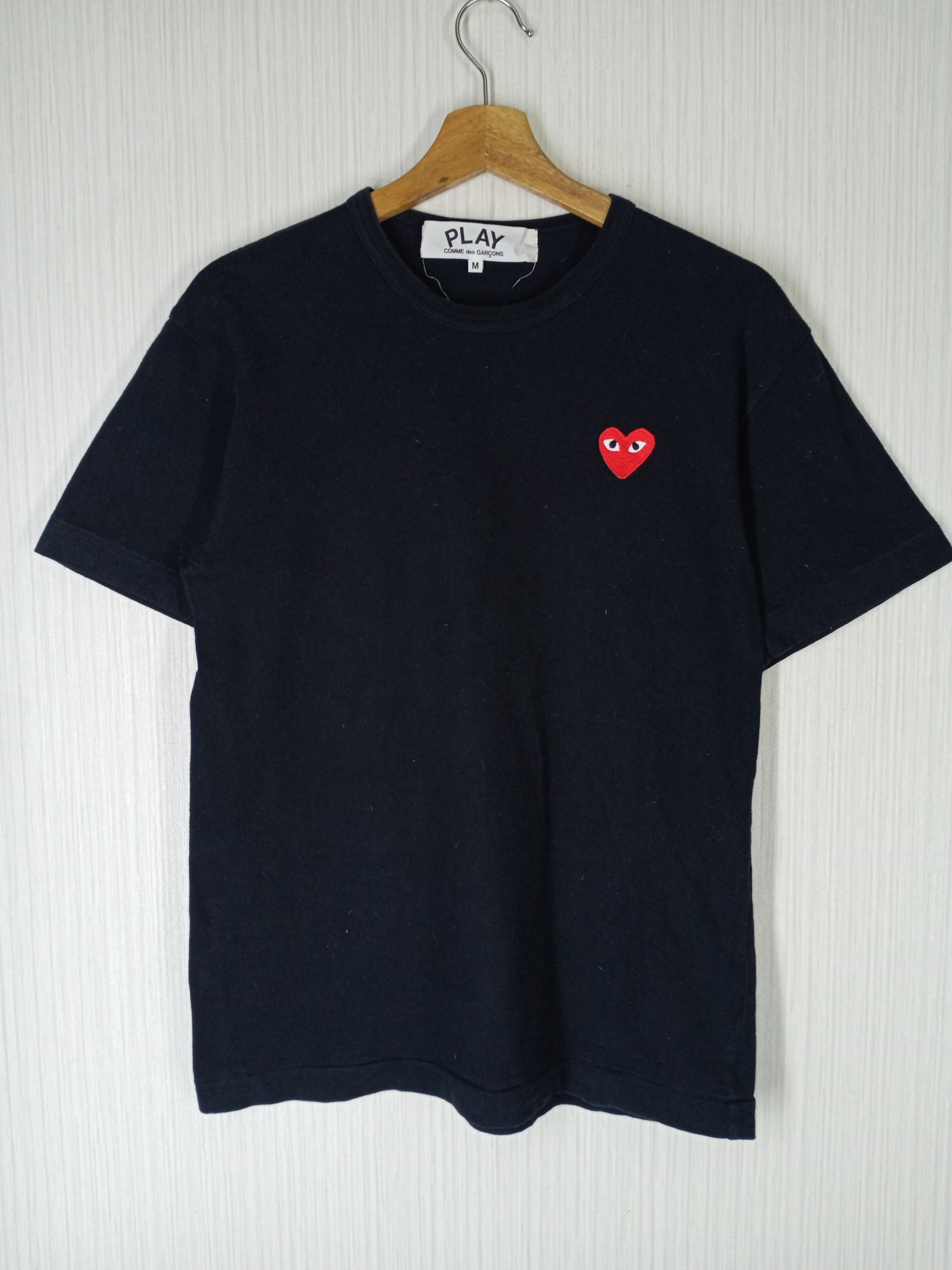 Comme des Garcons Play Comme Des Garcons Tshirt Size US M / EU 48-50 / 2 - 1 Thumbnail